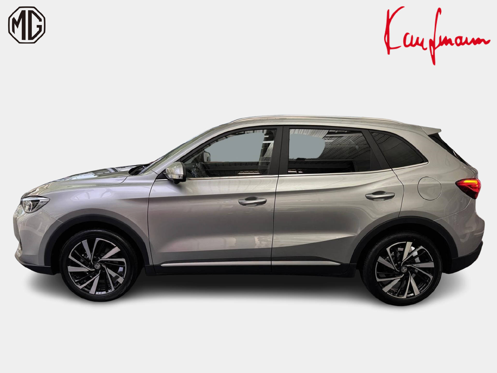 MG ZS 1.5 Hybrid+ Luxury-image-2