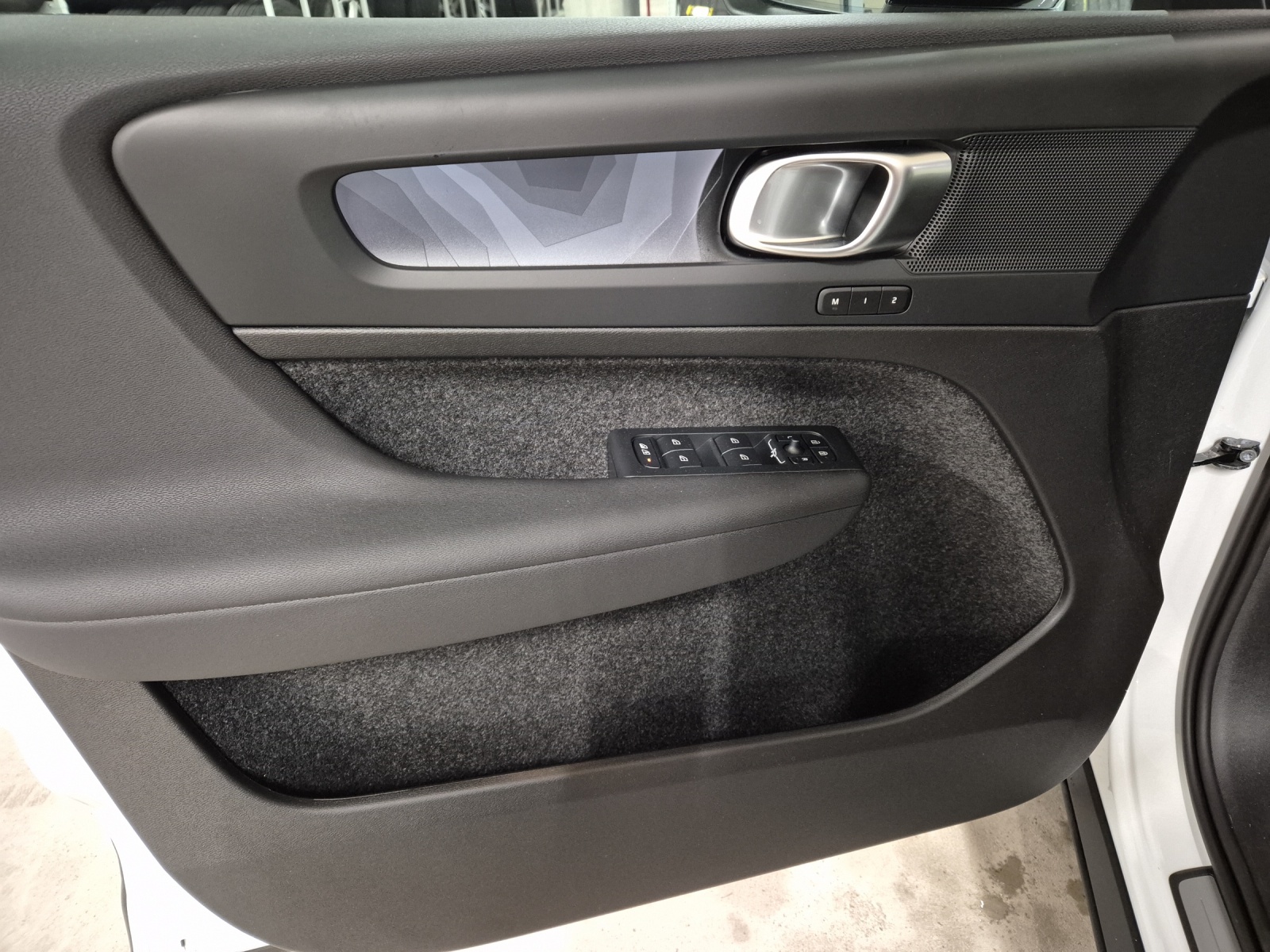 VOLVO EX40 Extended Plus-image-12