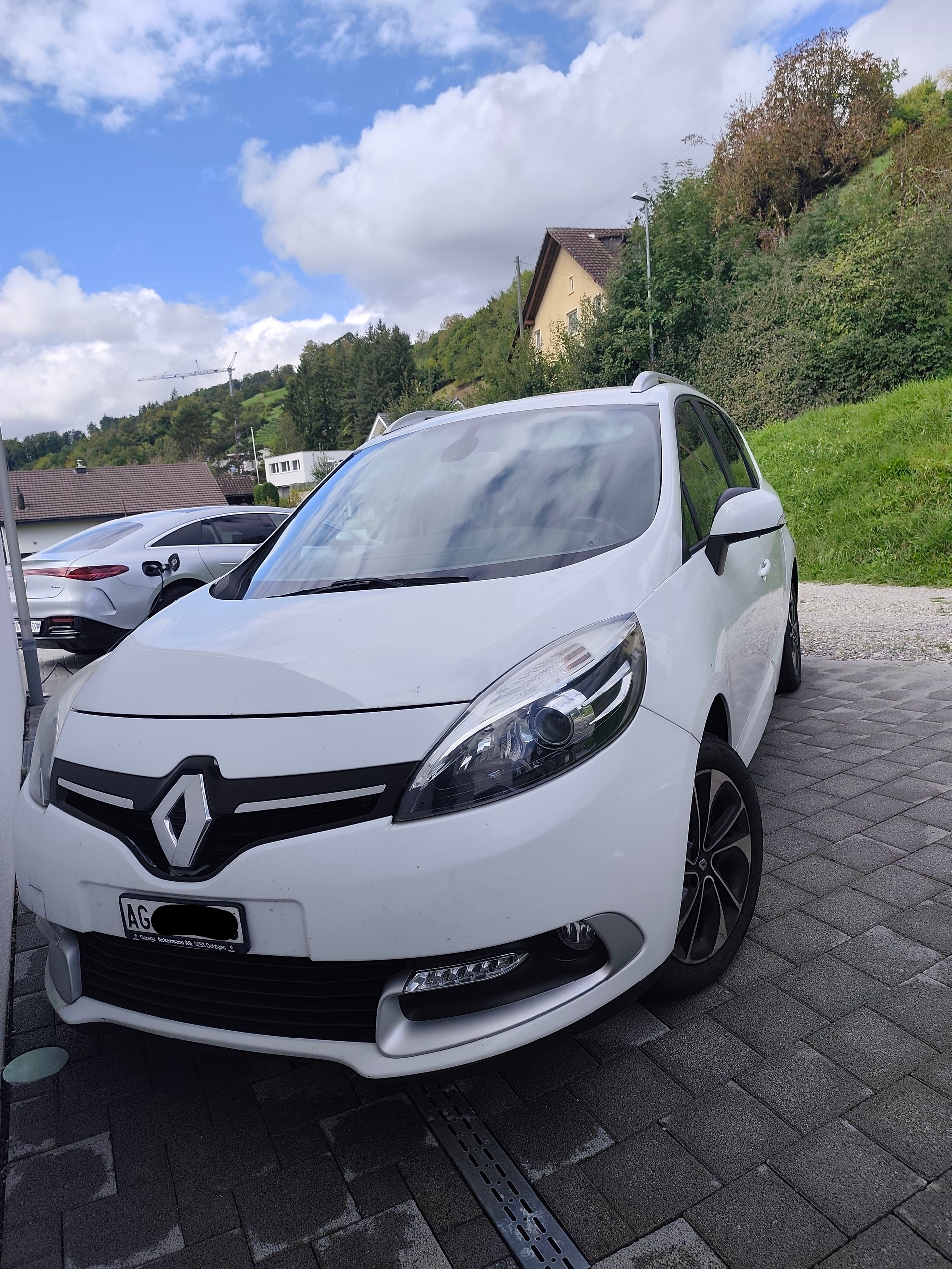 RENAULT Grand Scénic 1.2 16V Turbo Energy-image-0