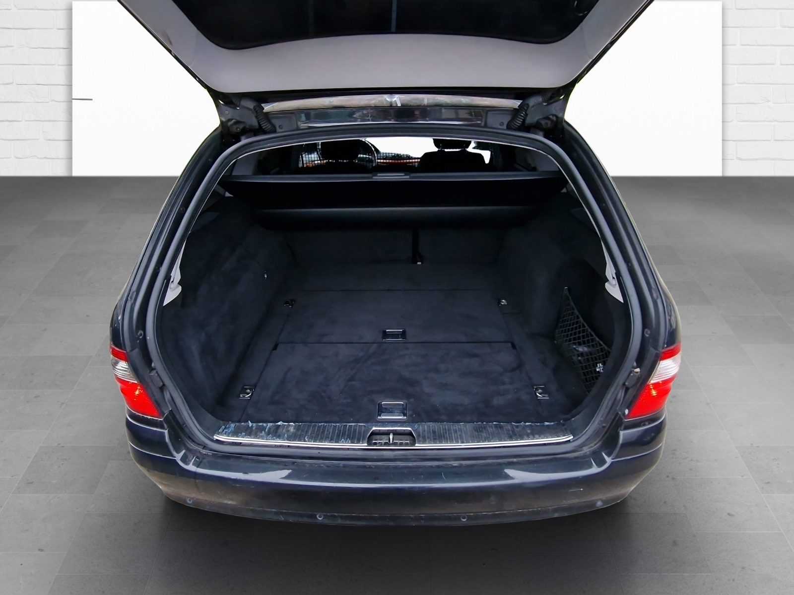 MERCEDES-BENZ E 220 CDI T-image-12