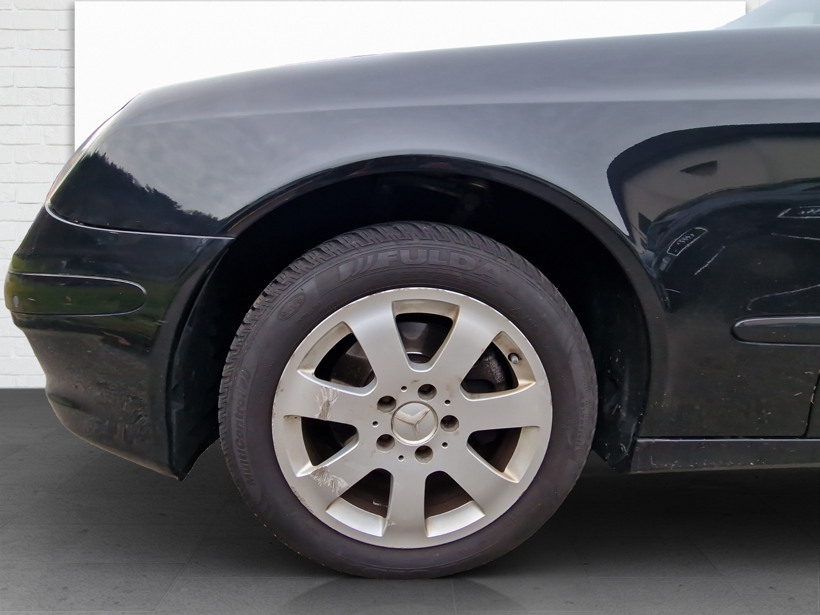 MERCEDES-BENZ E 220 CDI T-image-13