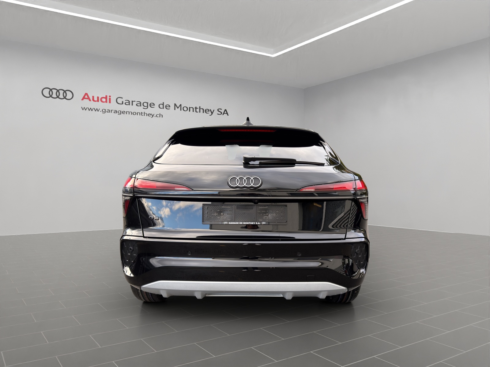 AUDI Q3 Sportback 110 kW TFSI S tronic-image-6