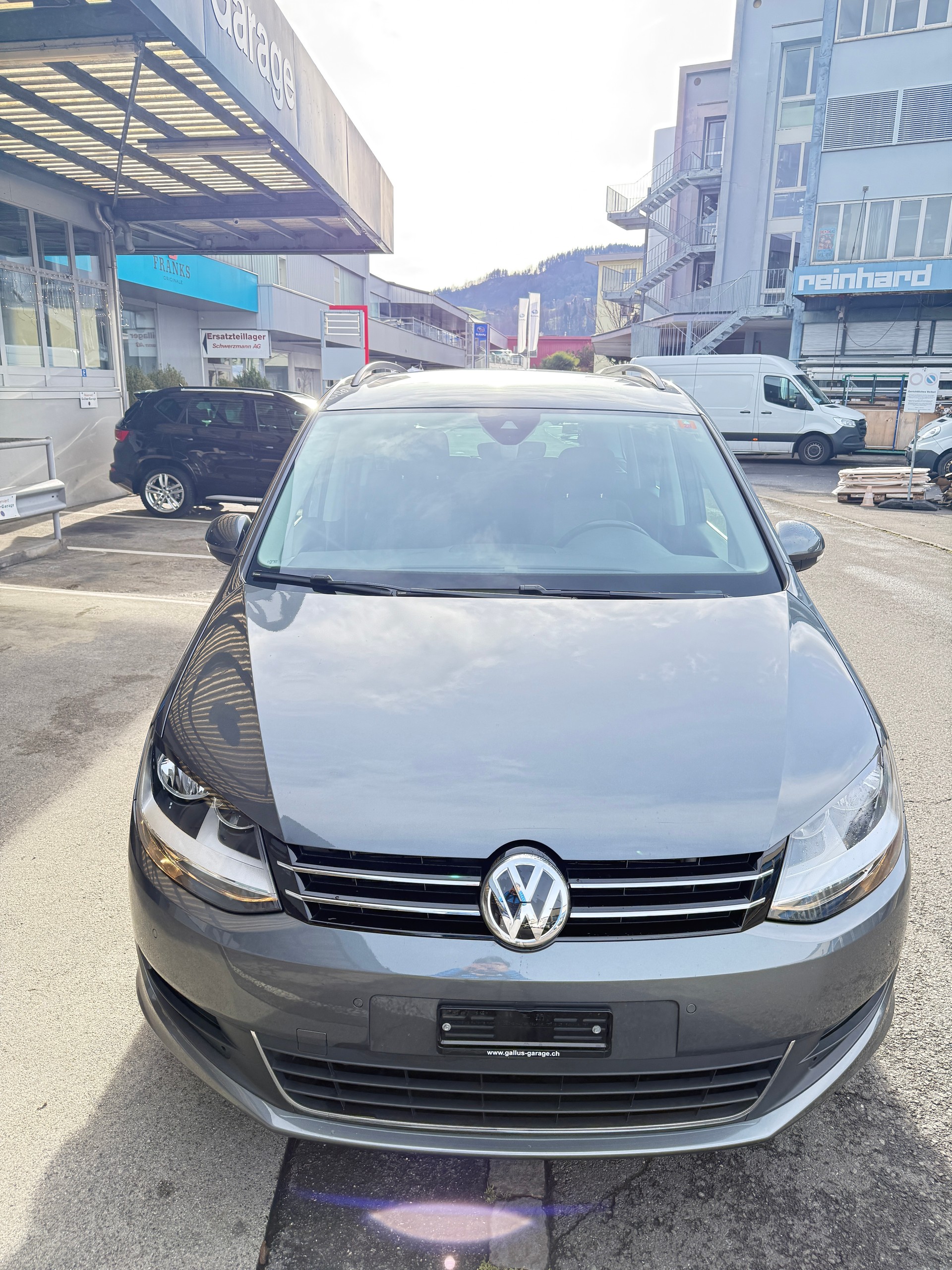 VW Sharan 2.0 TDI BMT Comfortline DSG-image-4
