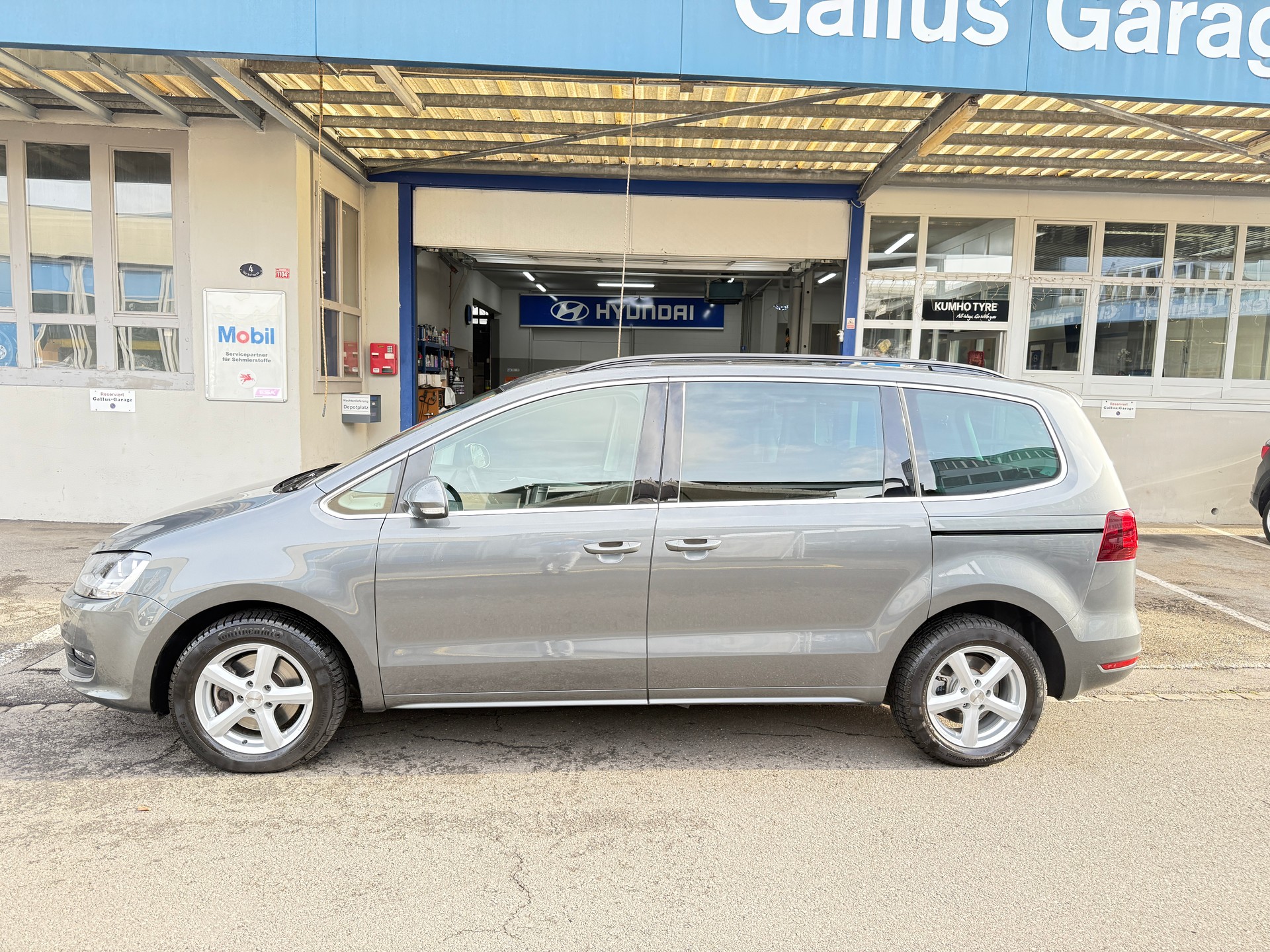 VW Sharan 2.0 TDI BMT Comfortline DSG-image-1