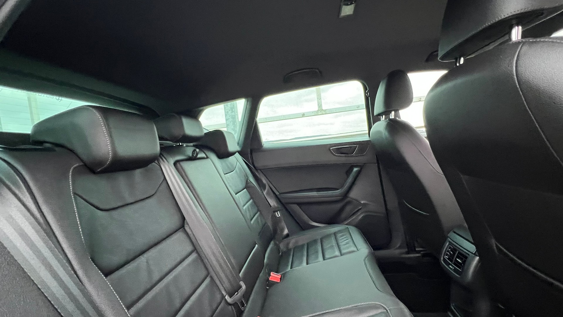 SEAT ATECA 2.0 TDI CR XCELLENCE 4DRIVE DSG l 190 PS-image-29