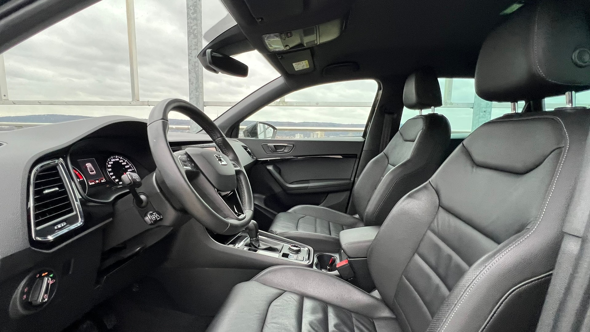 SEAT ATECA 2.0 TDI CR XCELLENCE 4DRIVE DSG l 190 PS-image-27