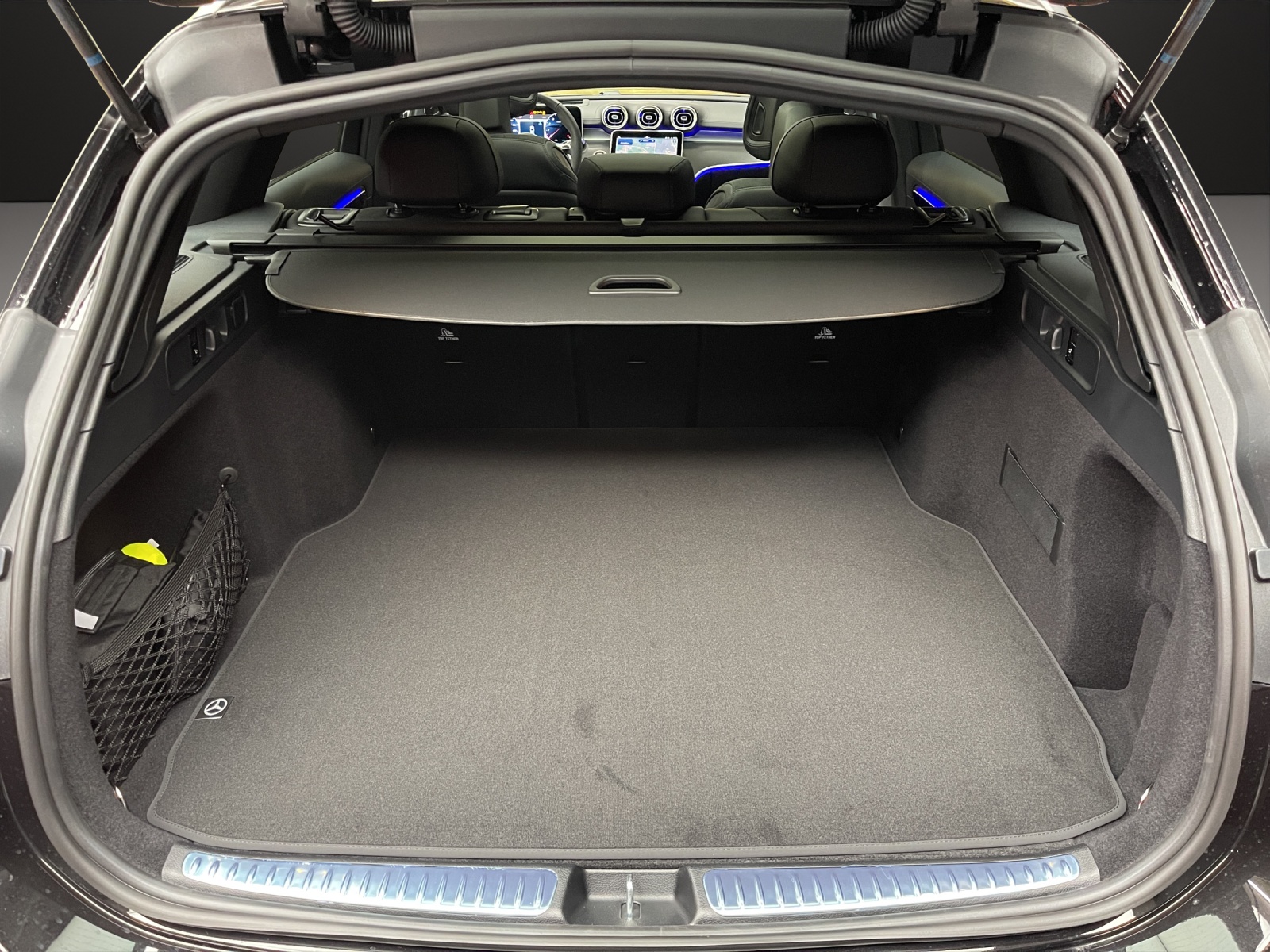 MERCEDES-BENZ C 300 T 4 Matic-image-10