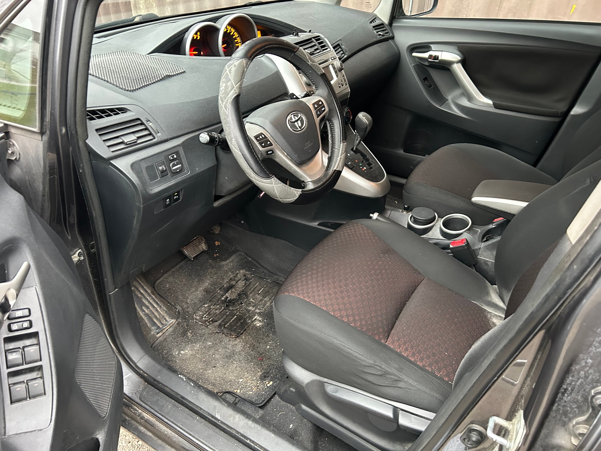 TOYOTA Verso 1.8 Family Multidrive-image-11