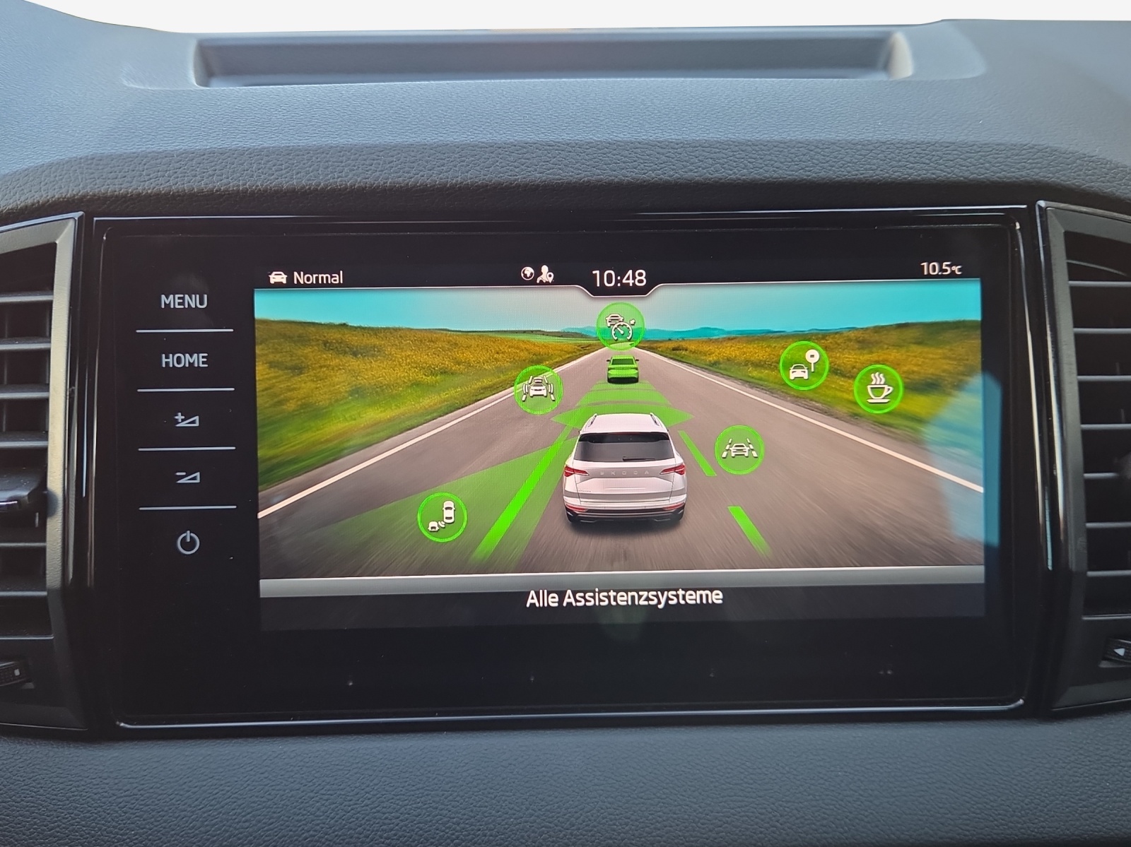 SKODA Karoq 2.0 TSI SportLine 4x4 DSG-image-15