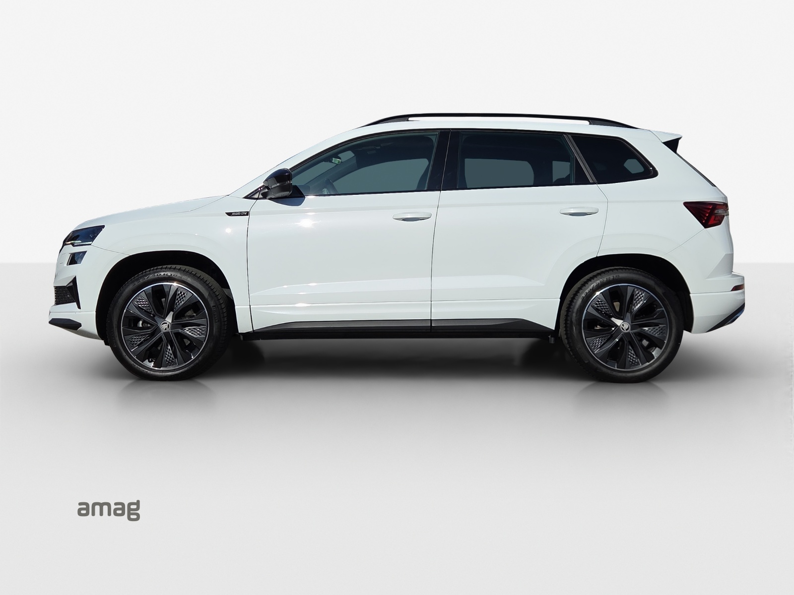 SKODA Karoq 2.0 TSI SportLine 4x4 DSG-image-1