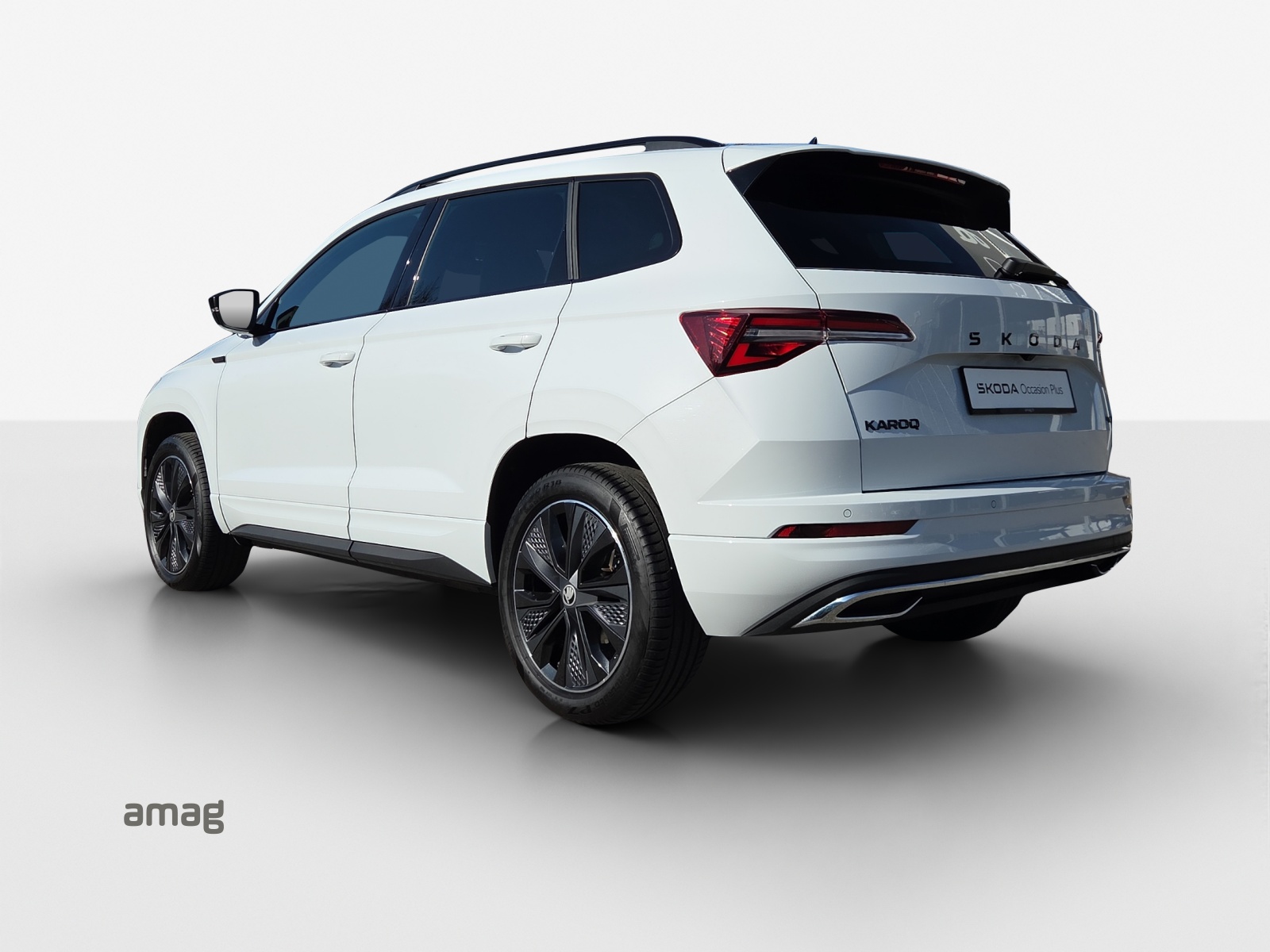 SKODA Karoq 2.0 TSI SportLine 4x4 DSG-image-2