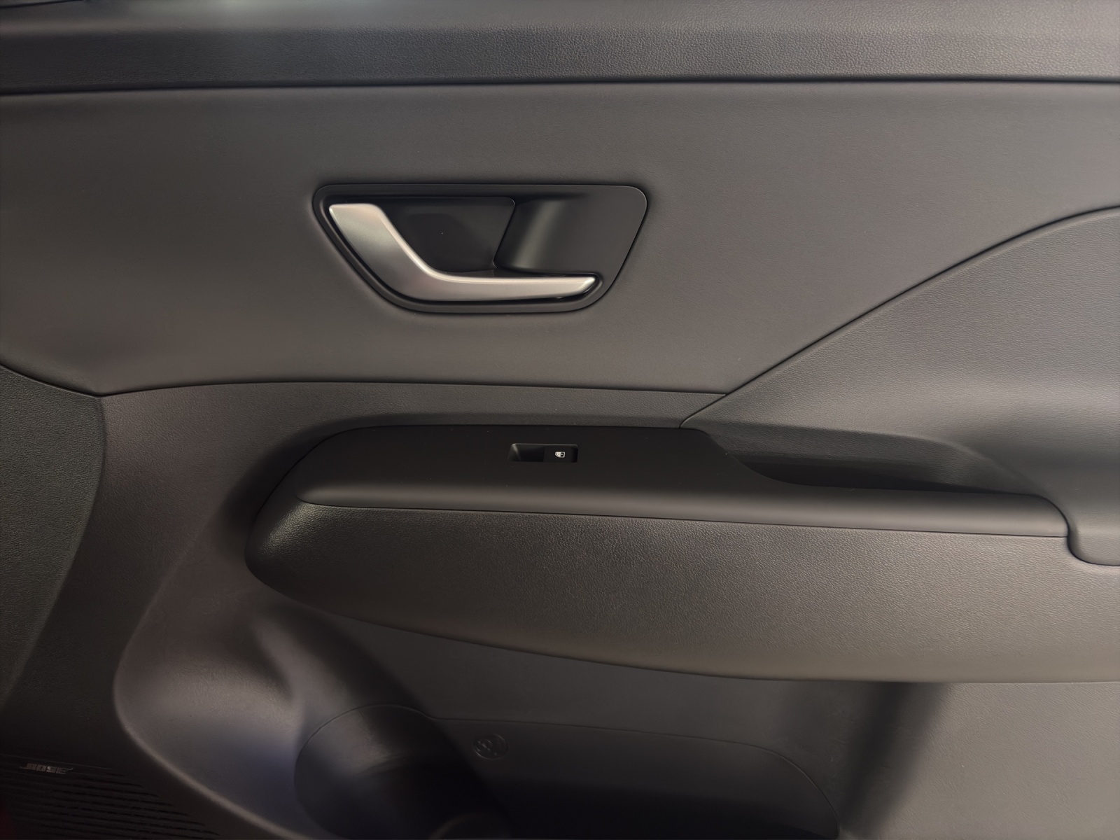 HYUNDAI Kona 1.6 GDi HEV Vertex DCT-image-10