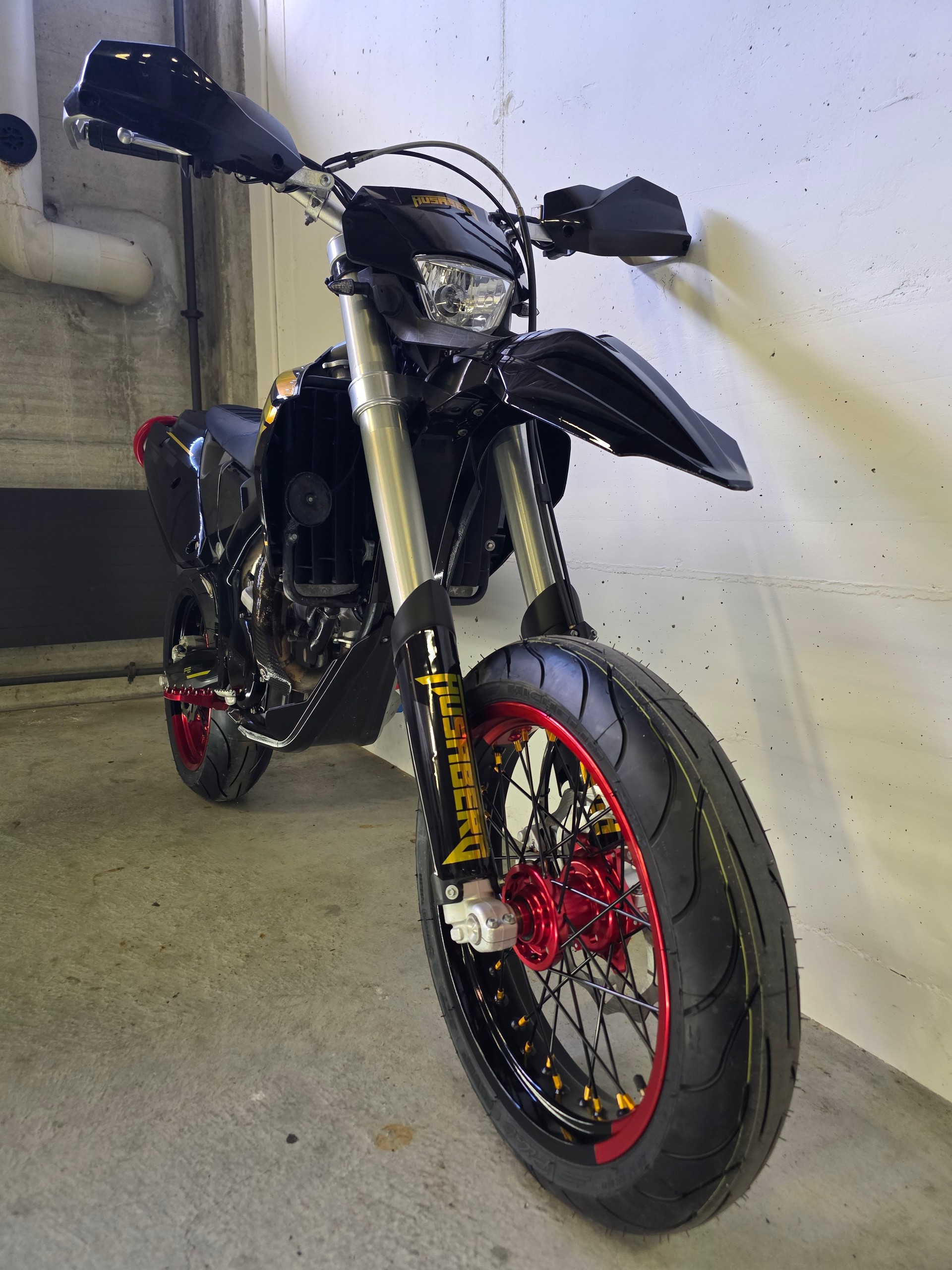 HUSABERG FS 570 Supermoto E-Start-image-4