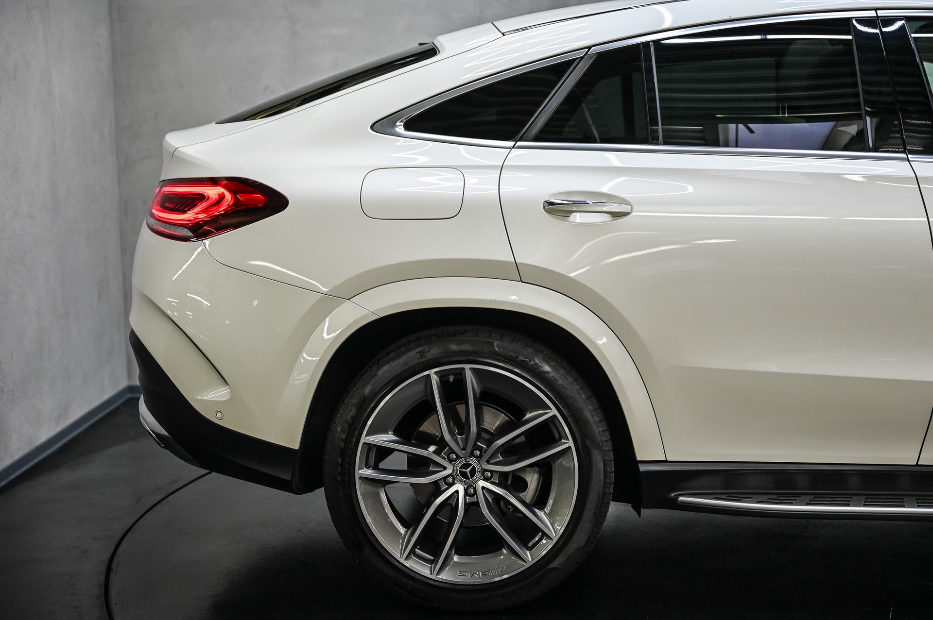 MERCEDES-BENZ GLE 400 d 4matic Coupé-image-13