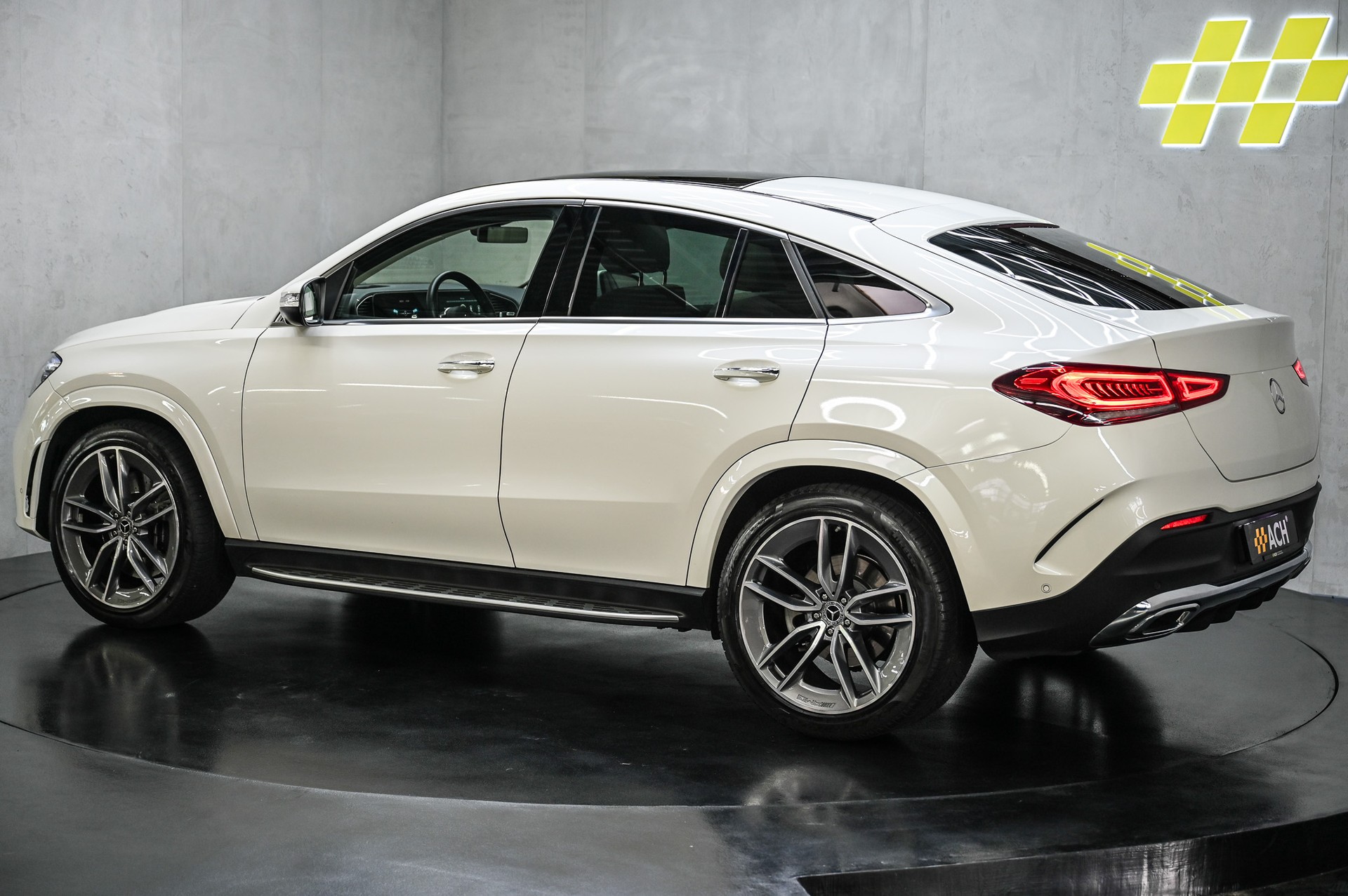 MERCEDES-BENZ GLE 400 d 4matic Coupé-image-5