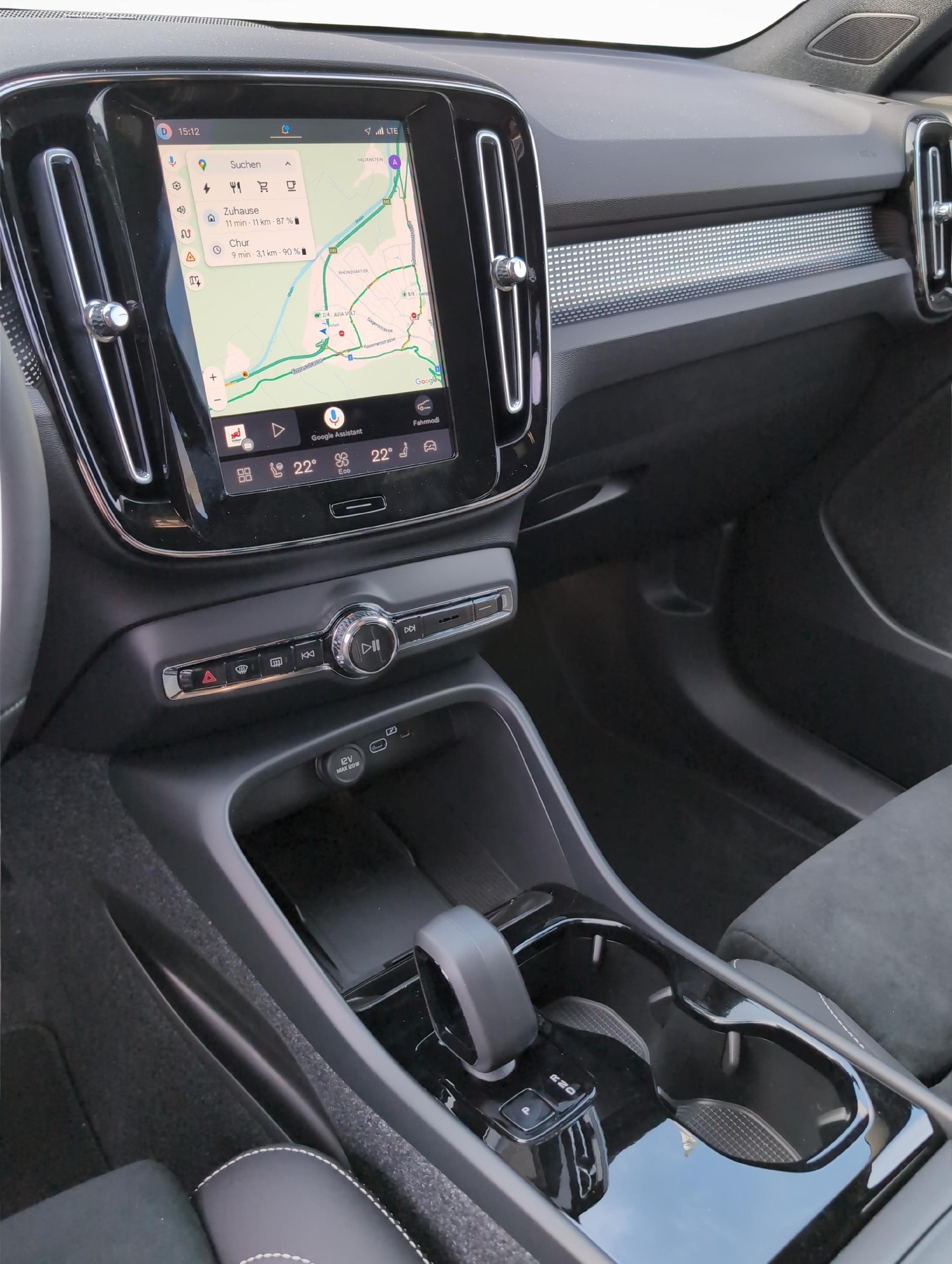 VOLVO EX40 Twin Ultra AWD-image-15