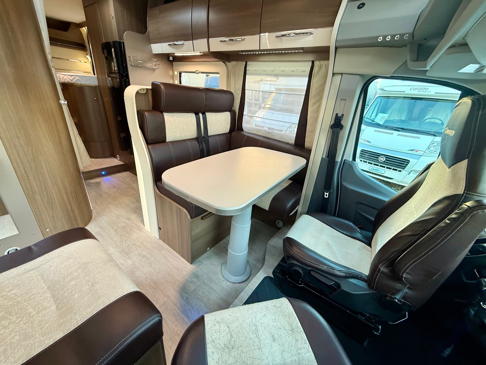 FORD Chausson 717 GA - Längsbetten - Klima-image-14