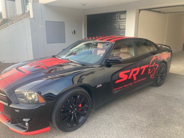 DODGE SRT-8-image-1