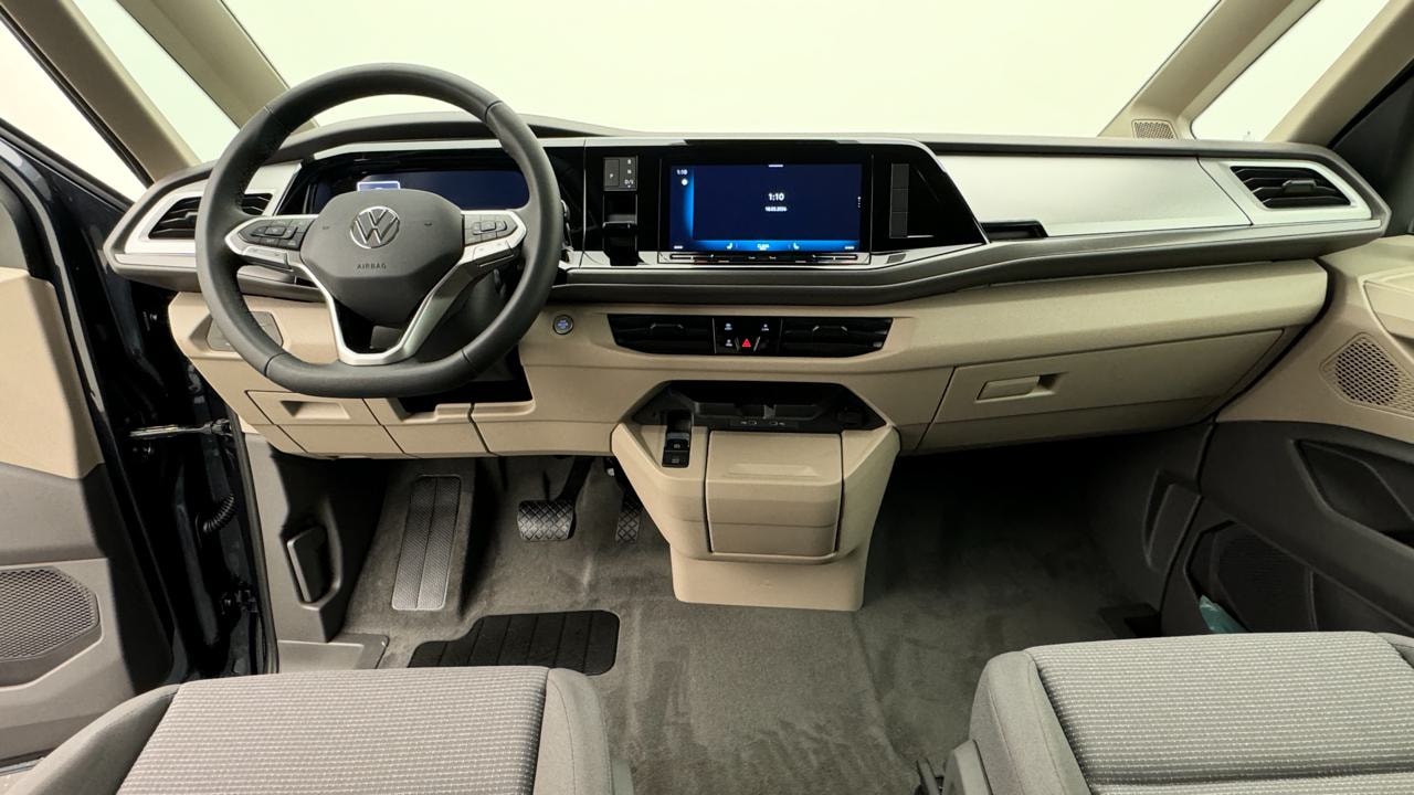 VW Multivan 2.0 TDI Life DSG-image-5