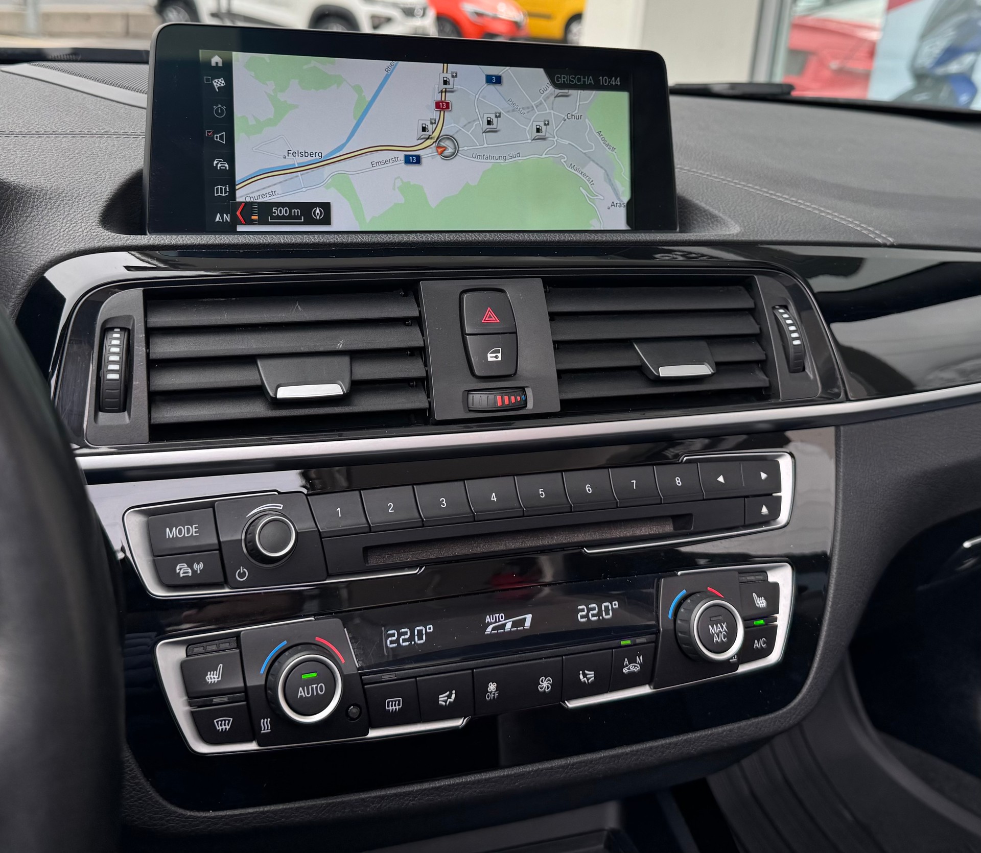 BMW M240i xDrive Steptronic-image-17