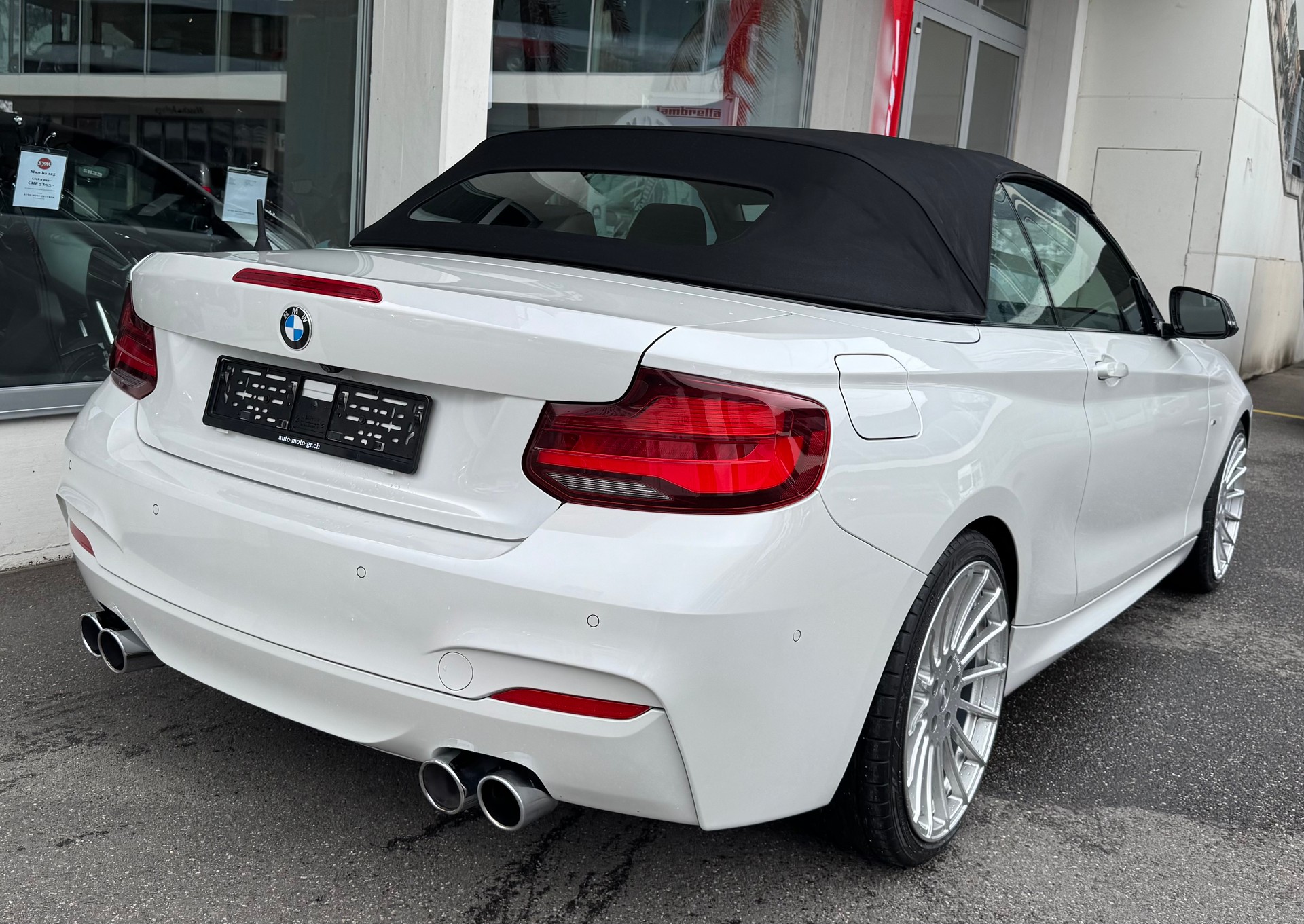 BMW M240i xDrive Steptronic-image-6
