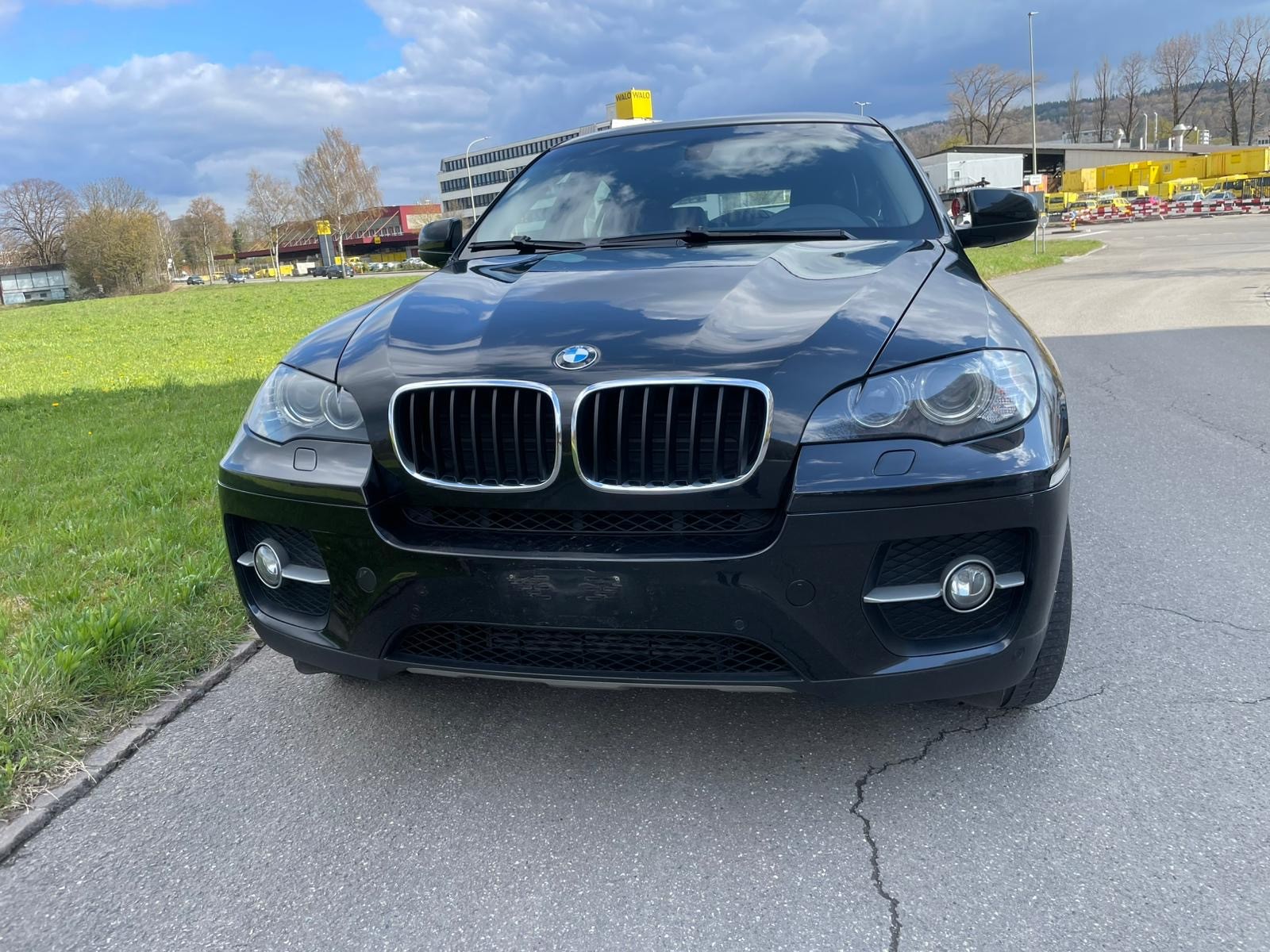 BMW X6 xDrive 35i Steptronic-image-0