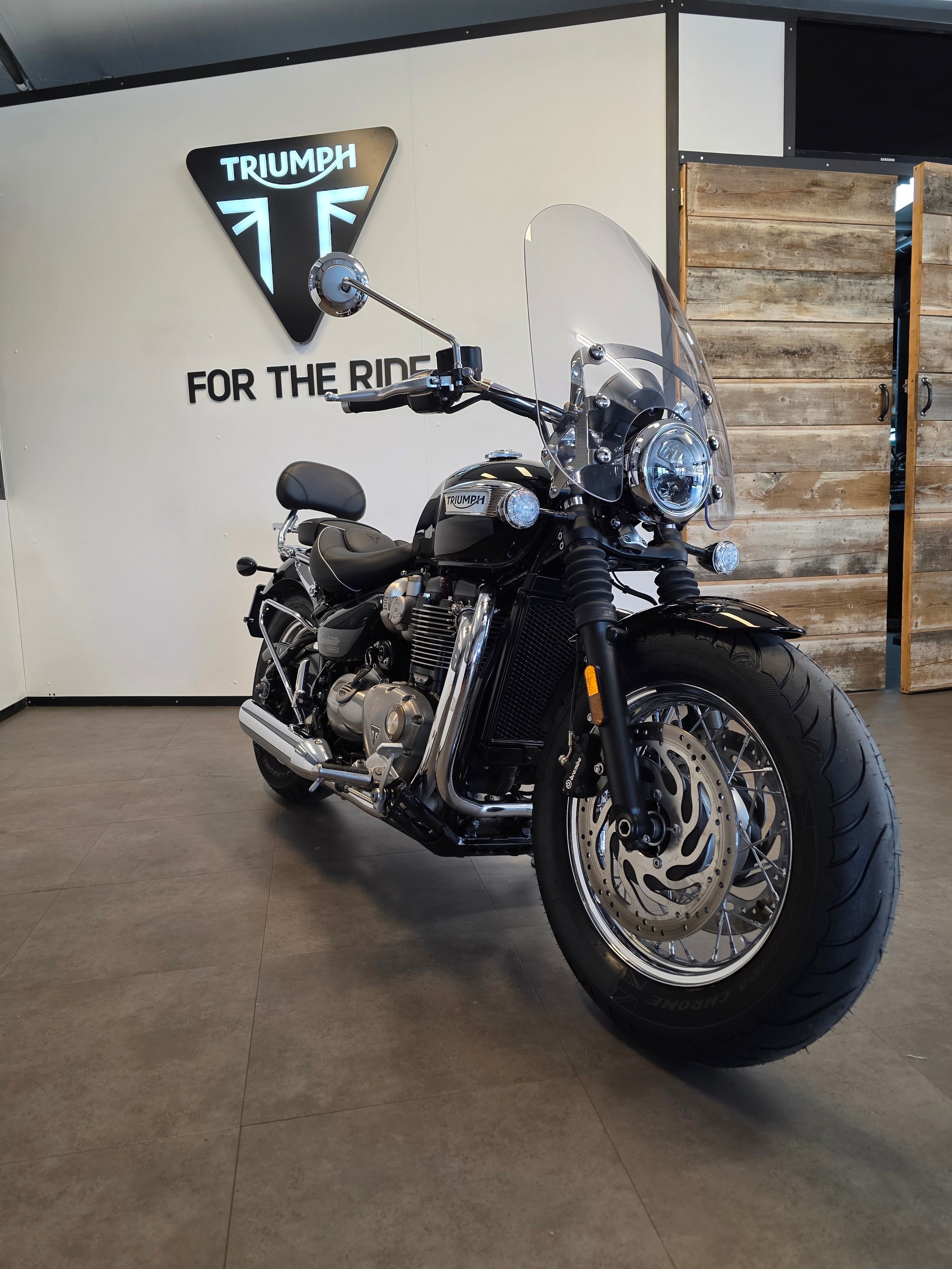 TRIUMPH Bonneville 1200 Speedmaster ABS-image-1