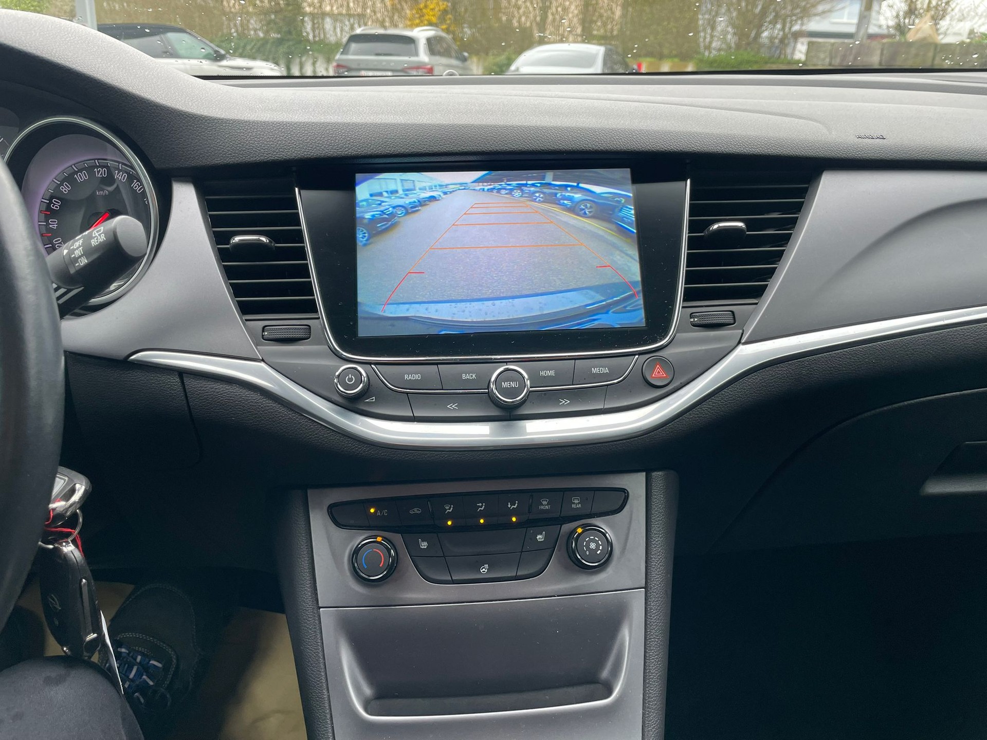 OPEL Astra Sports Tourer 1.4i Turbo Enjoy Automatic-image-11