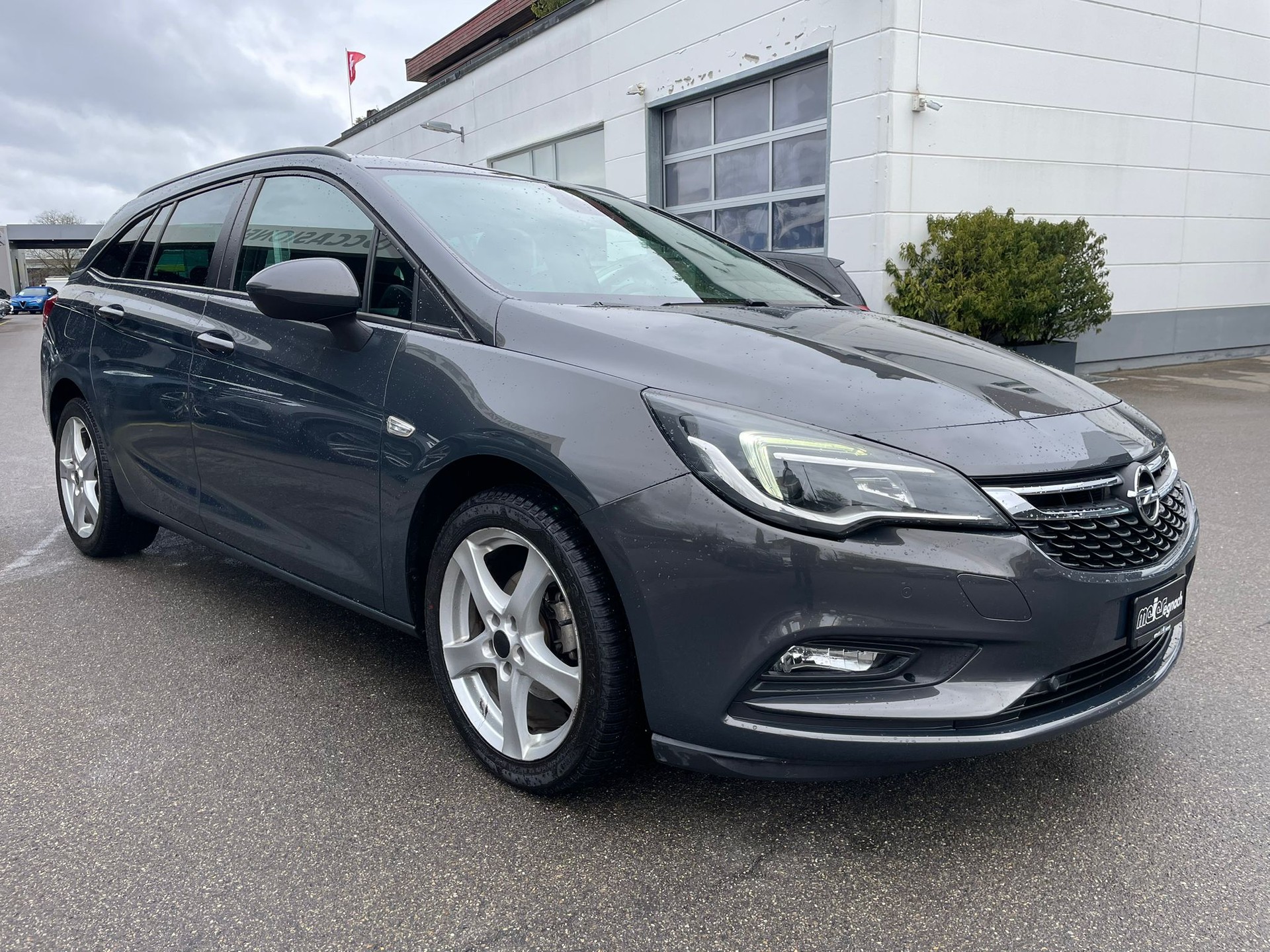 OPEL Astra Sports Tourer 1.4i Turbo Enjoy Automatic-image-2
