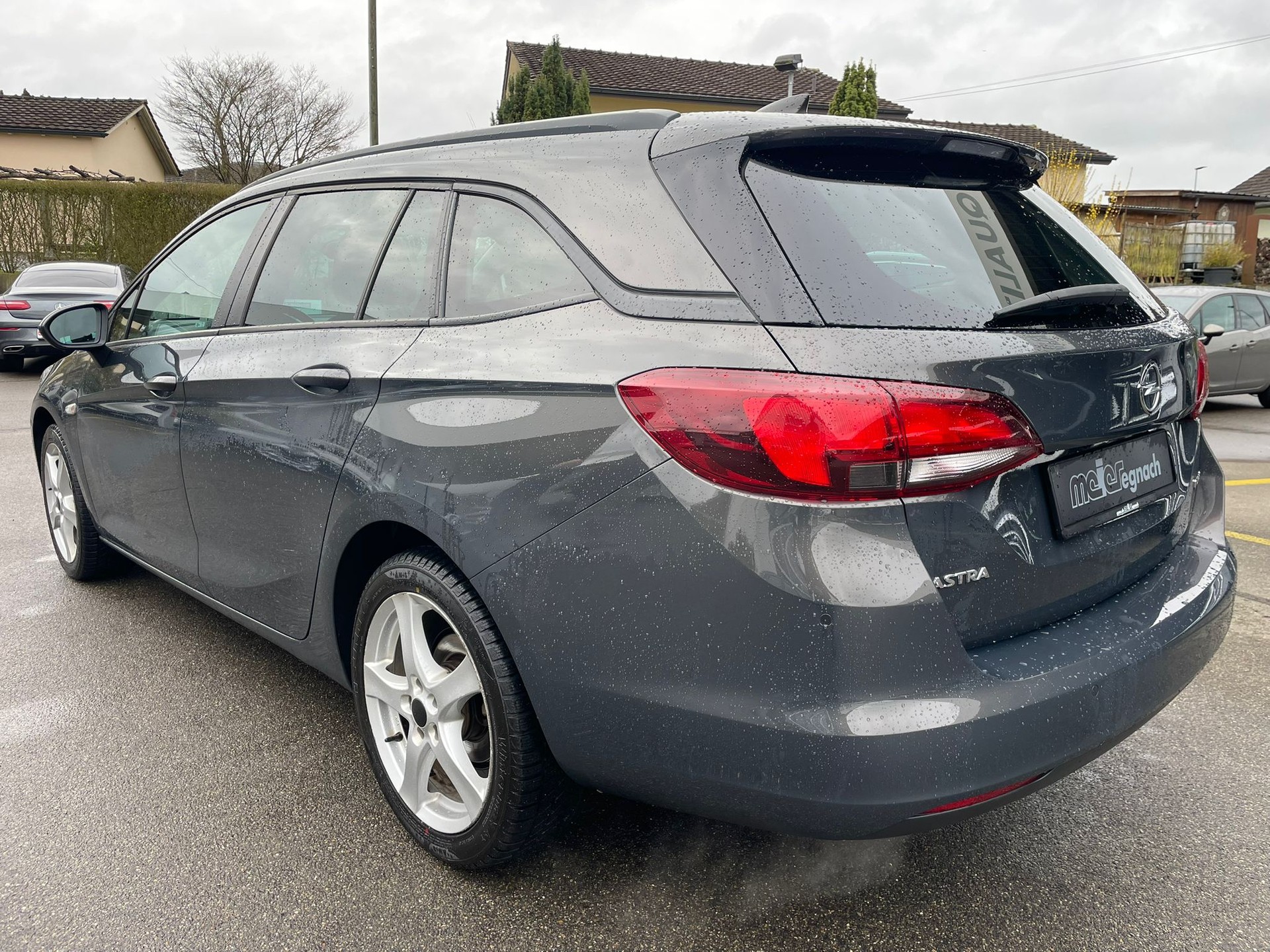 OPEL Astra Sports Tourer 1.4i Turbo Enjoy Automatic-image-5