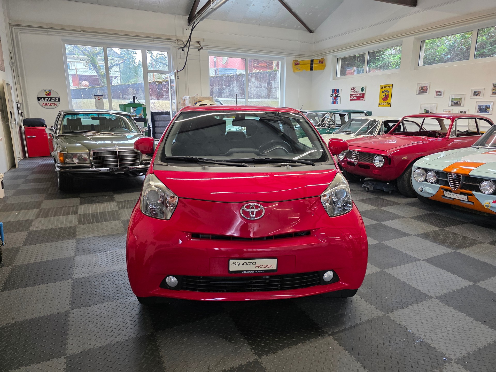 TOYOTA iQ 1.0 VVT-i Linea Terra-image-2