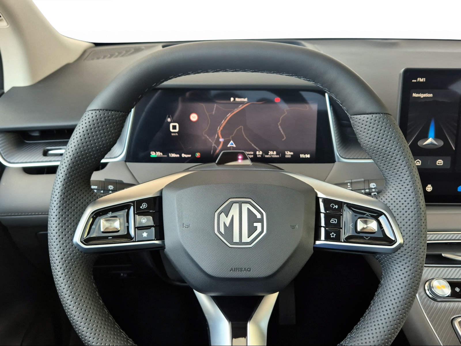 MG S6 EV 77 kWh Luxury 4WD-image-10