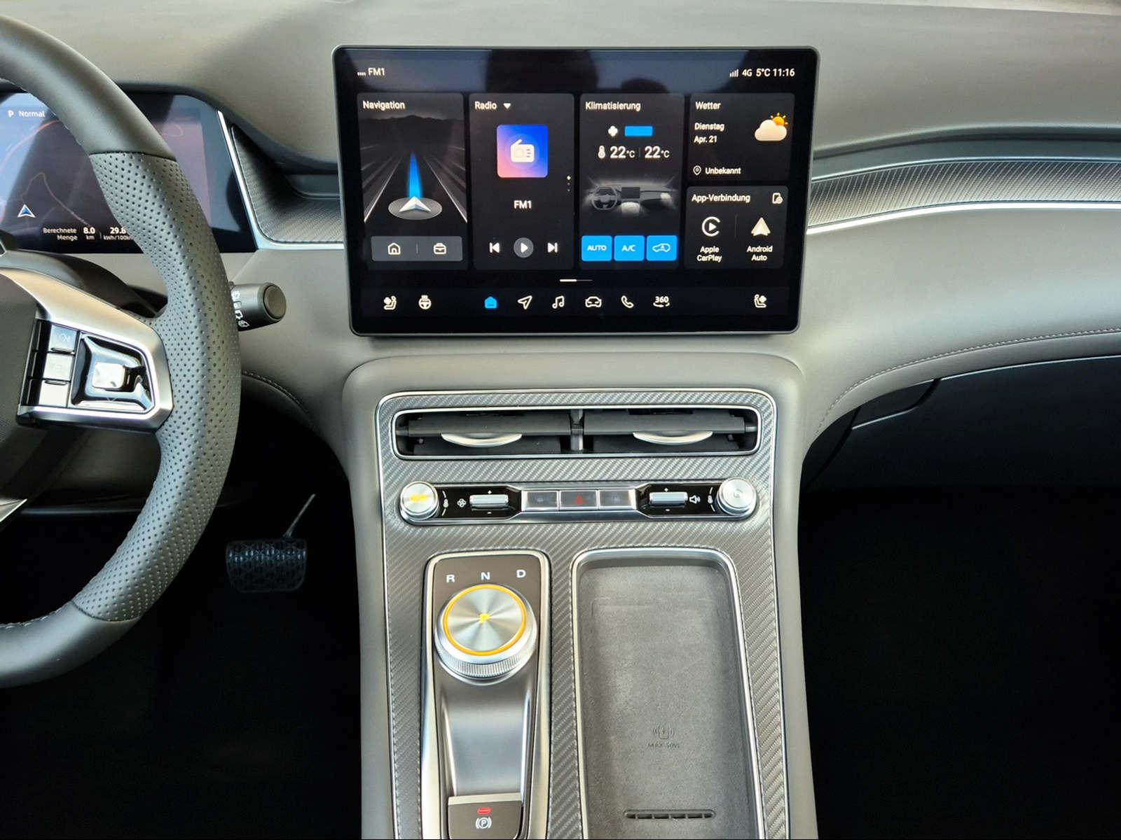MG S6 EV 77 kWh Luxury 4WD-image-11