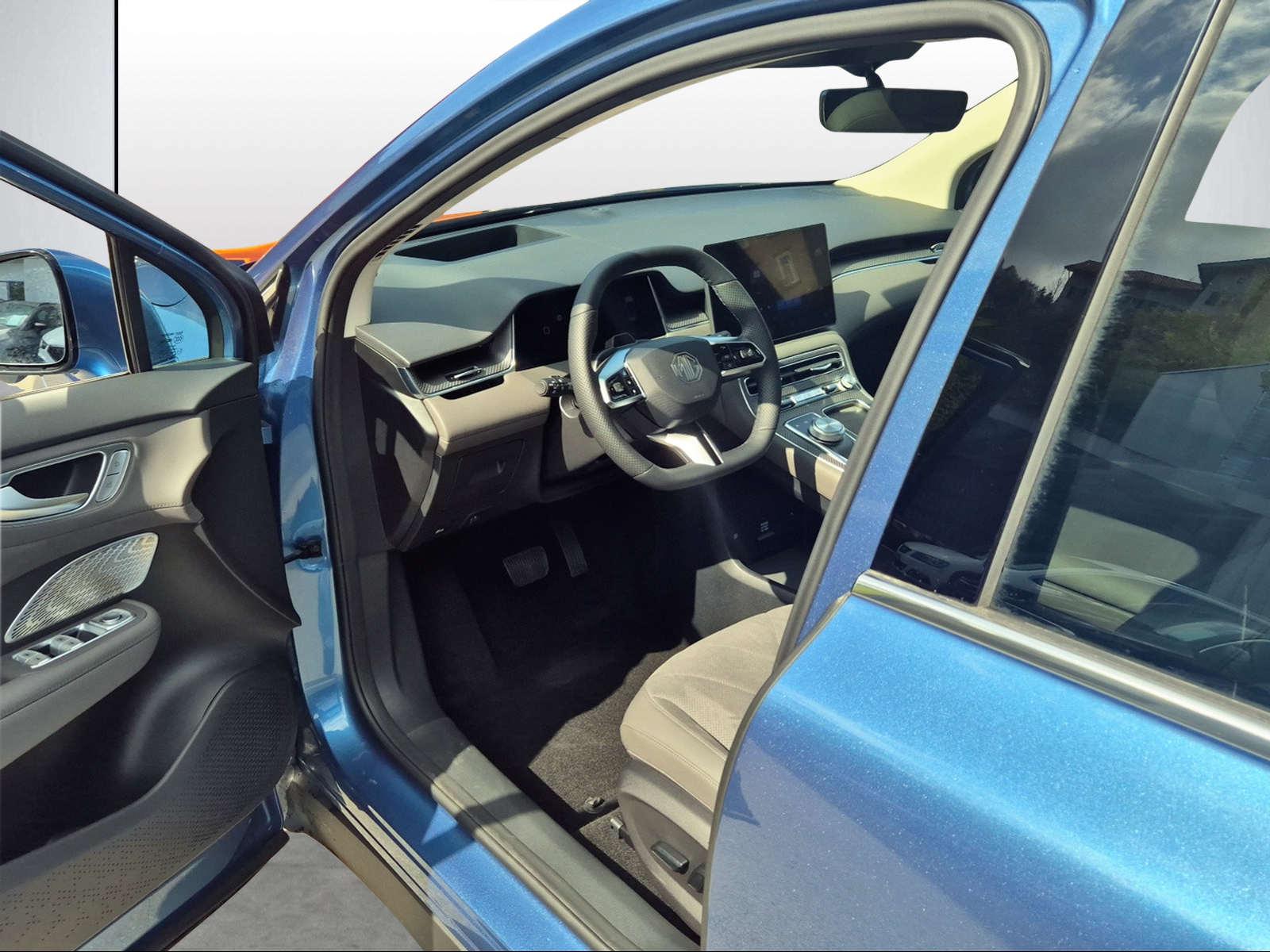 MG S6 EV 77 kWh Luxury 4WD-image-5