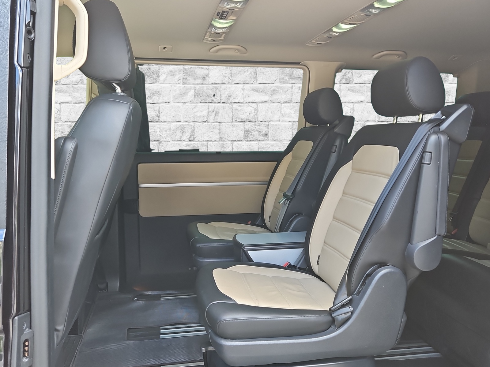 VW T6 Multivan 2.0 TDI 204 Highline DSG 4m-image-7