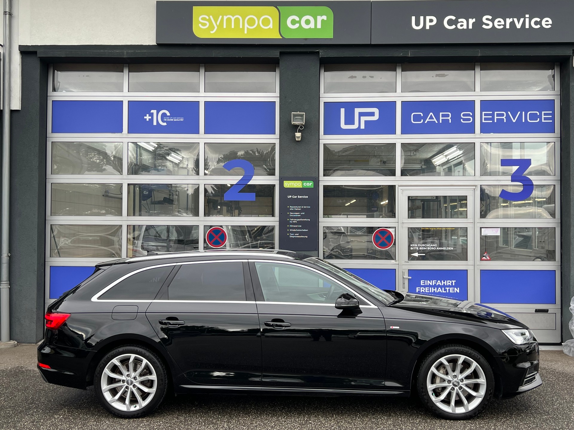 AUDI A4 Avant 2.0 TDI 190 Sport quattro S-Tronic-showroom-element-3