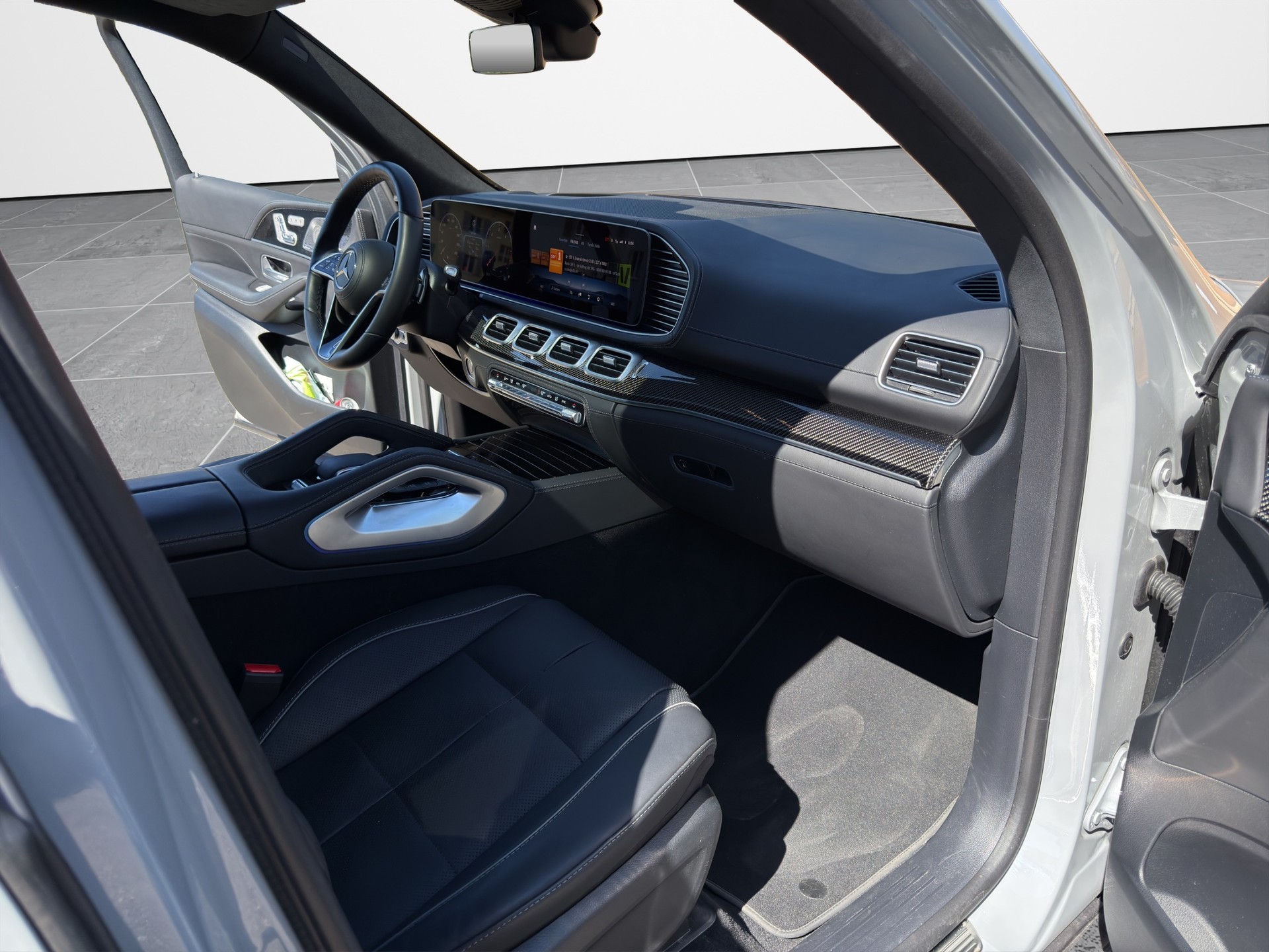 MERCEDES-BENZ GLE 450 d 4Matic 9G-Tronic-image-13