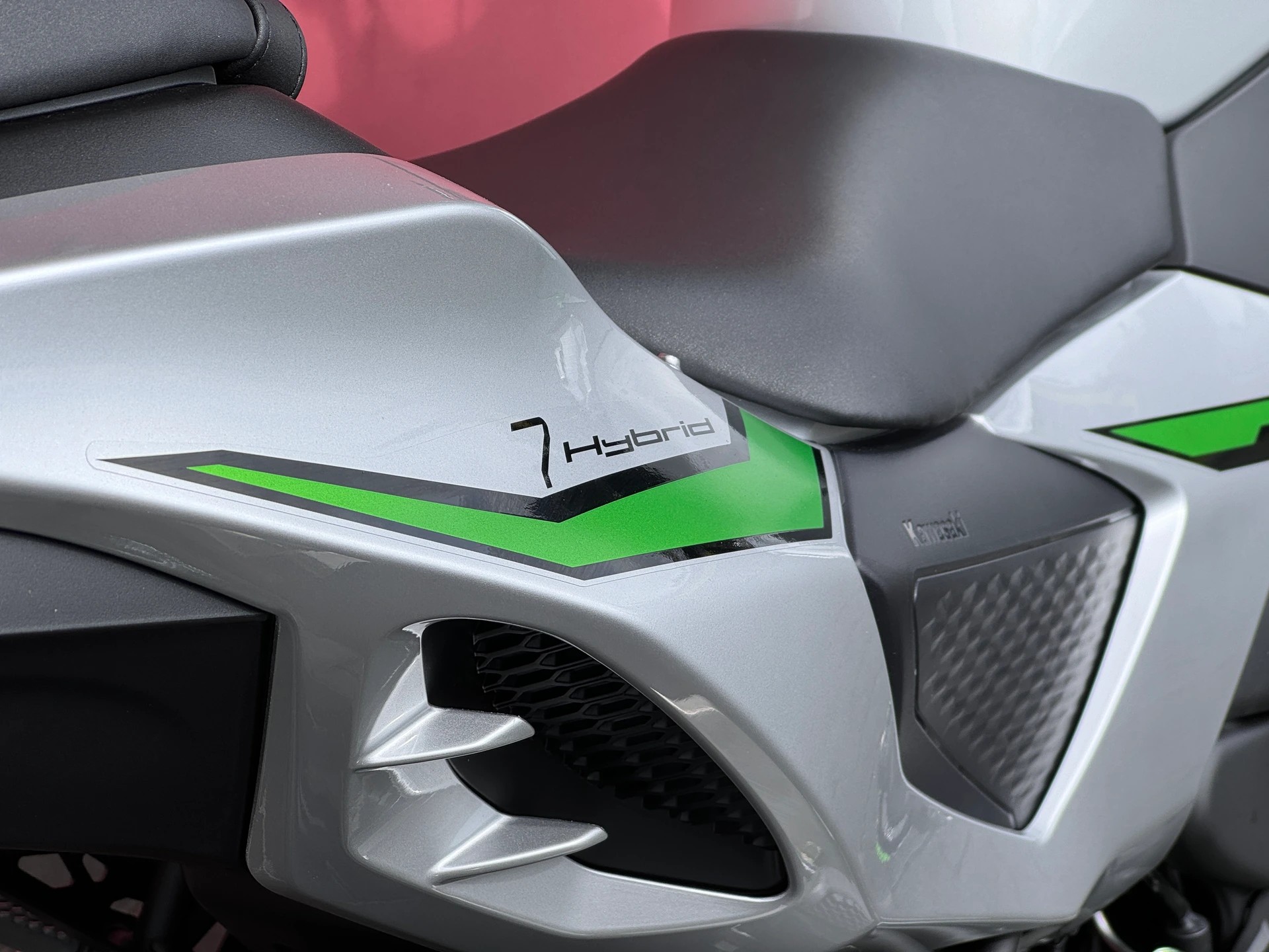 KAWASAKI NINJA 7 HYBRID-image-5