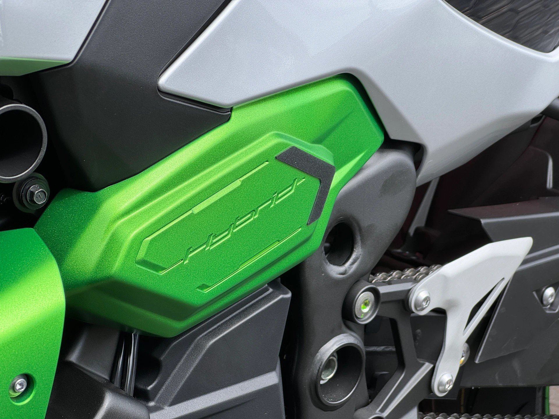 KAWASAKI NINJA 7 HYBRID-image-11