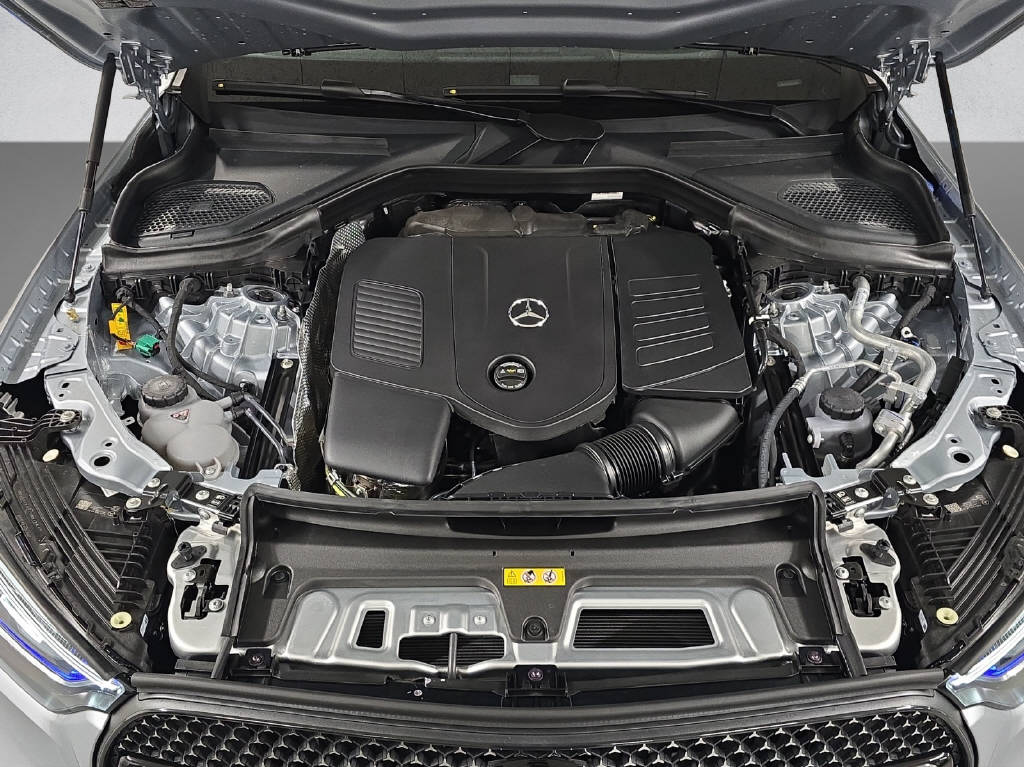 MERCEDES-BENZ GLC 400 e AMG Line 4Matic EQ Star-image-8