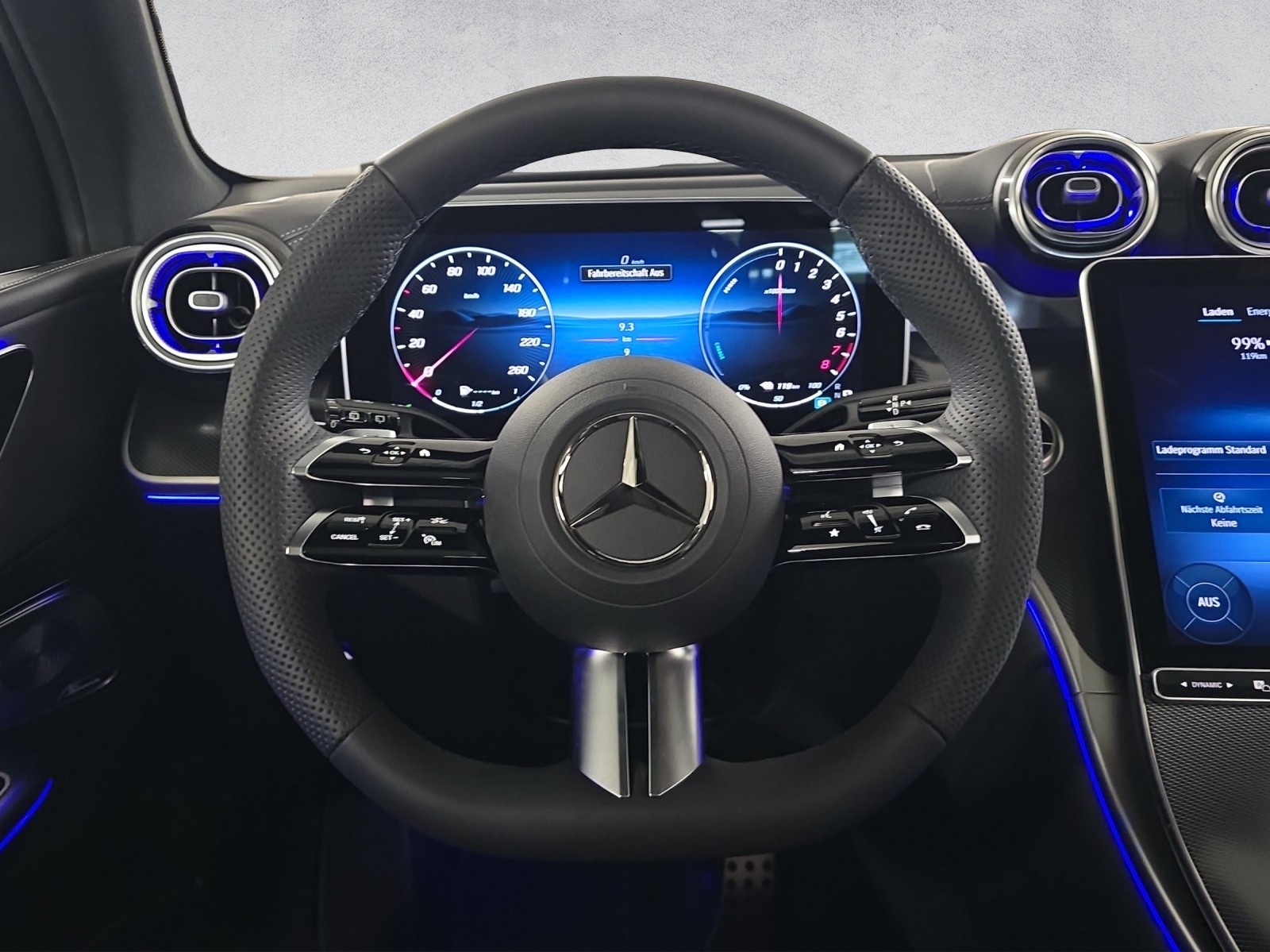MERCEDES-BENZ GLC 400 e AMG Line 4Matic EQ Star-image-12