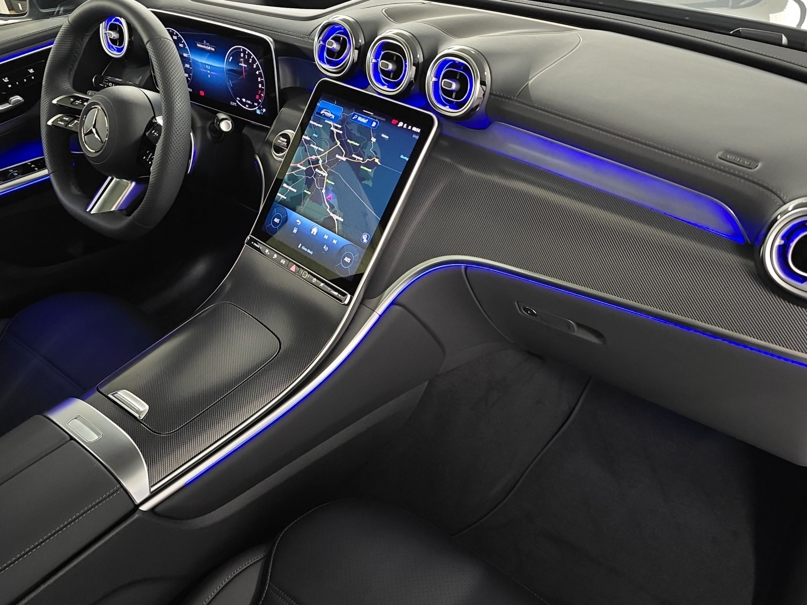MERCEDES-BENZ GLC 400 e AMG Line 4Matic EQ Star-image-11