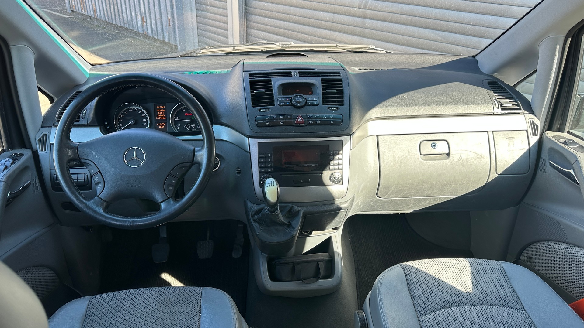 MERCEDES-BENZ Viano 2.2 CDI (Langversion)-image-9