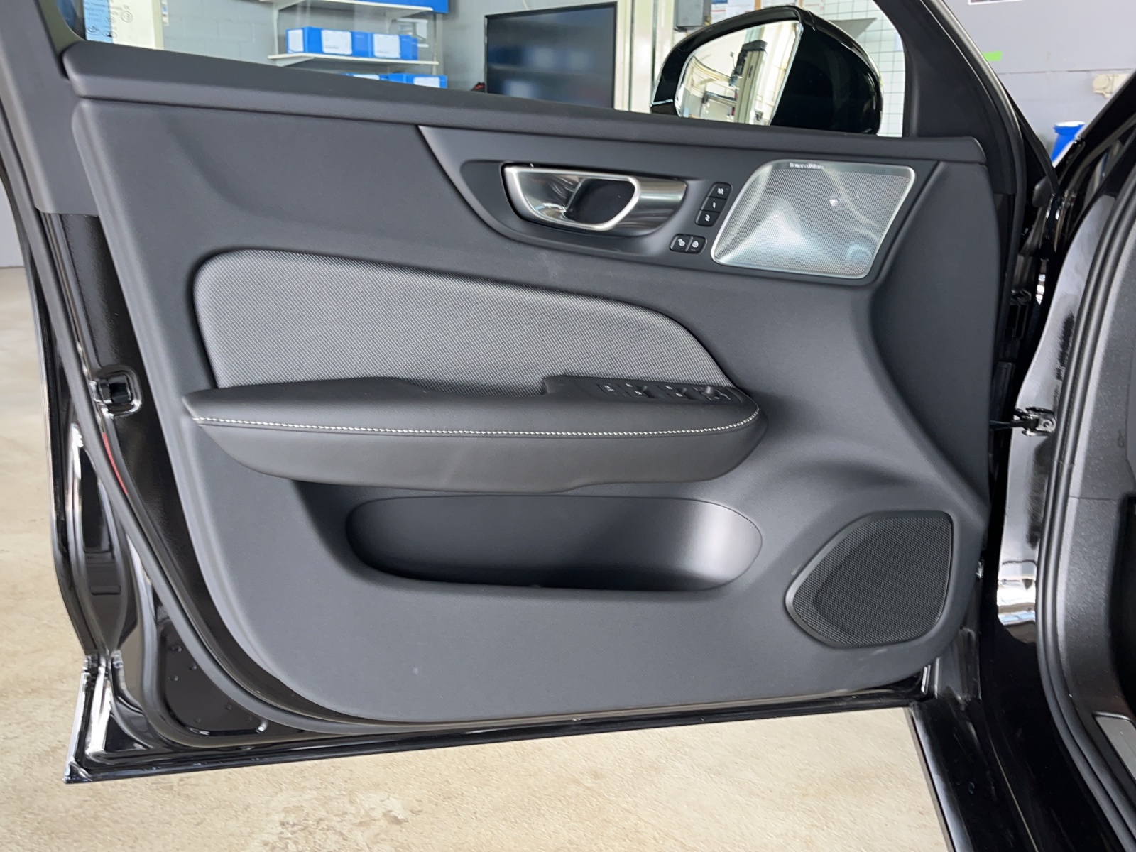 VOLVO S60 2.0 T8 TE Polestar eAWD-image-10