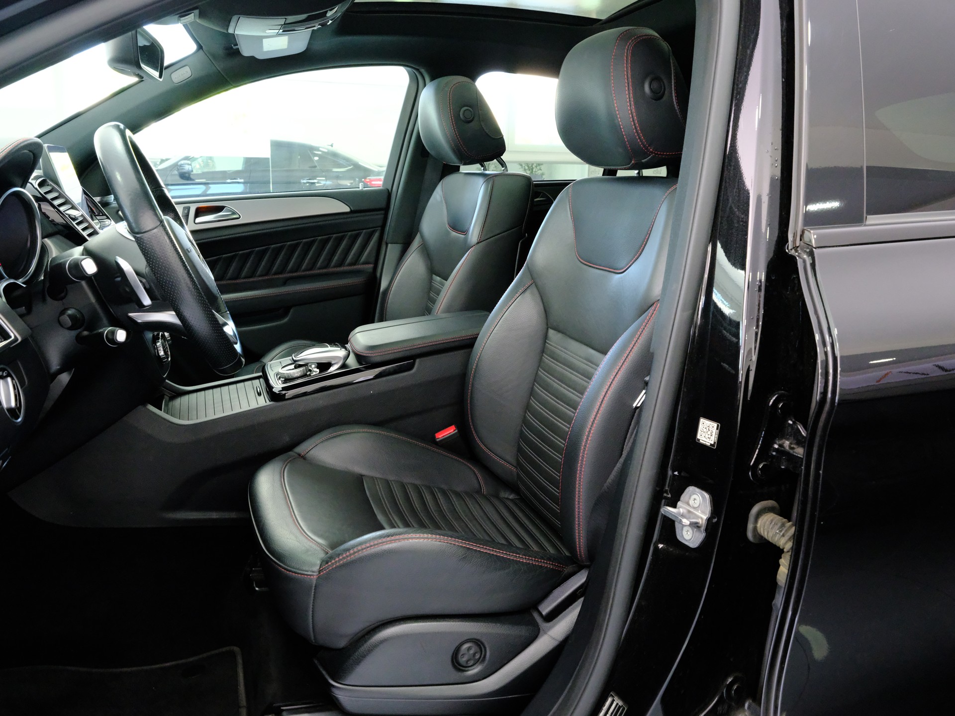 MERCEDES-BENZ GLE Coupé 43 AMG 4Matic 9G-Tronic-image-10