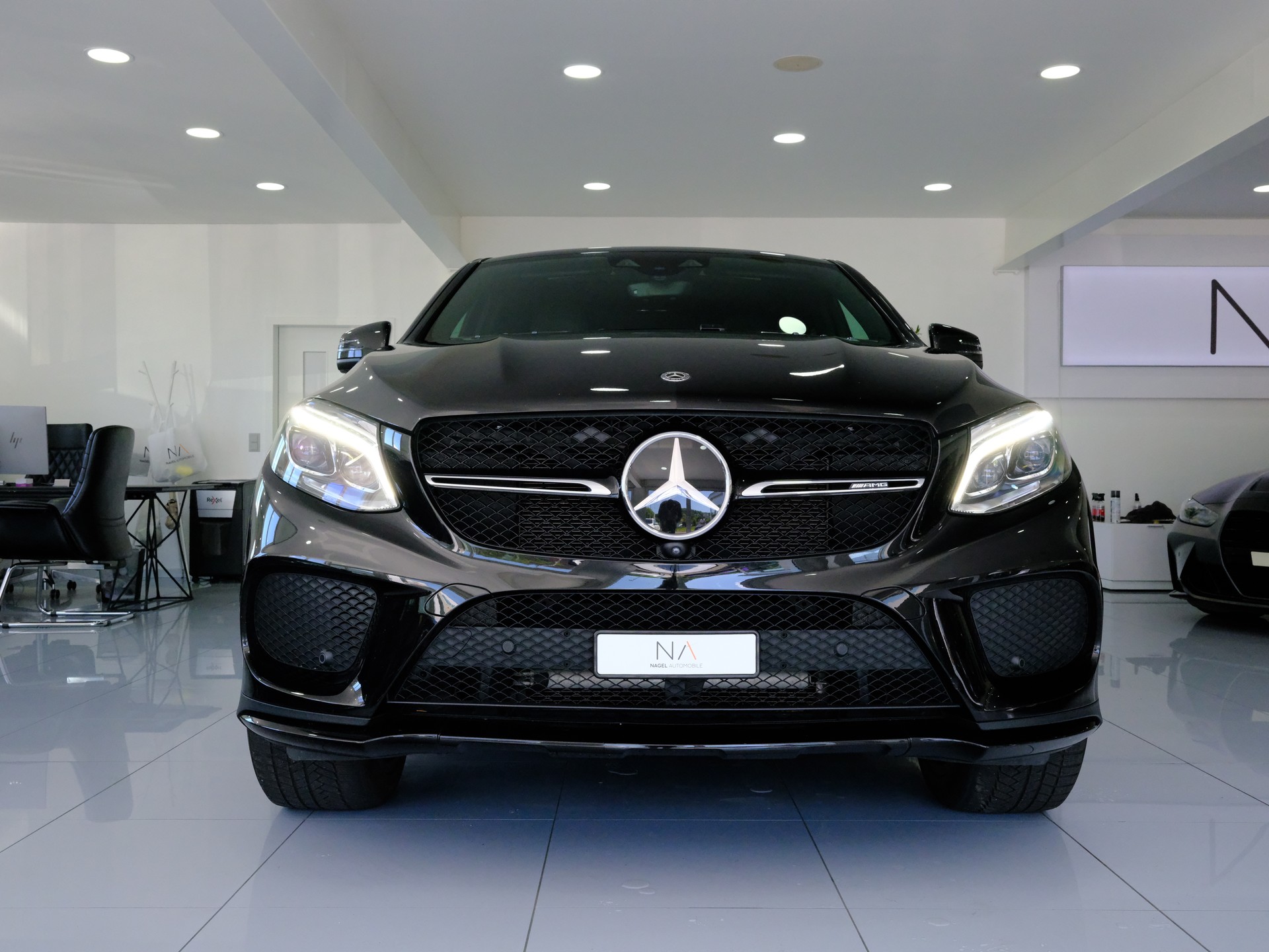 MERCEDES-BENZ GLE Coupé 43 AMG 4Matic 9G-Tronic-showroom-element-2