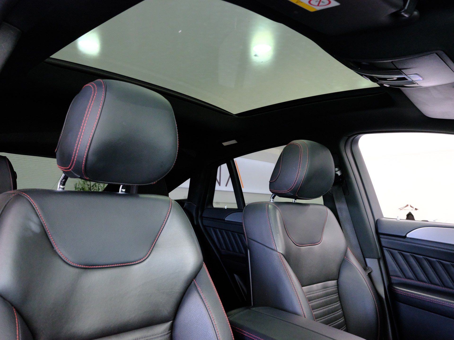 MERCEDES-BENZ GLE Coupé 43 AMG 4Matic 9G-Tronic-image-17