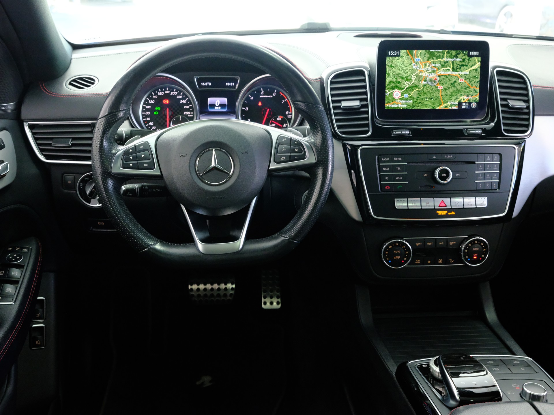 MERCEDES-BENZ GLE Coupé 43 AMG 4Matic 9G-Tronic-image-11
