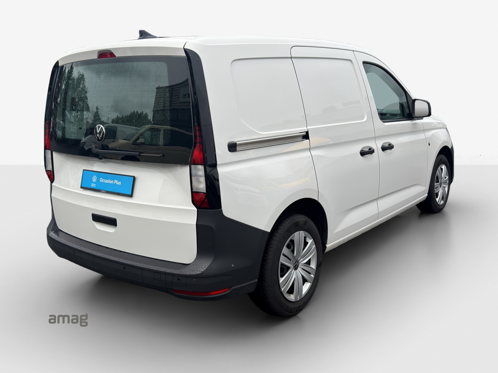 VW Caddy Cargo 2.0TDI 4Motion-image-4