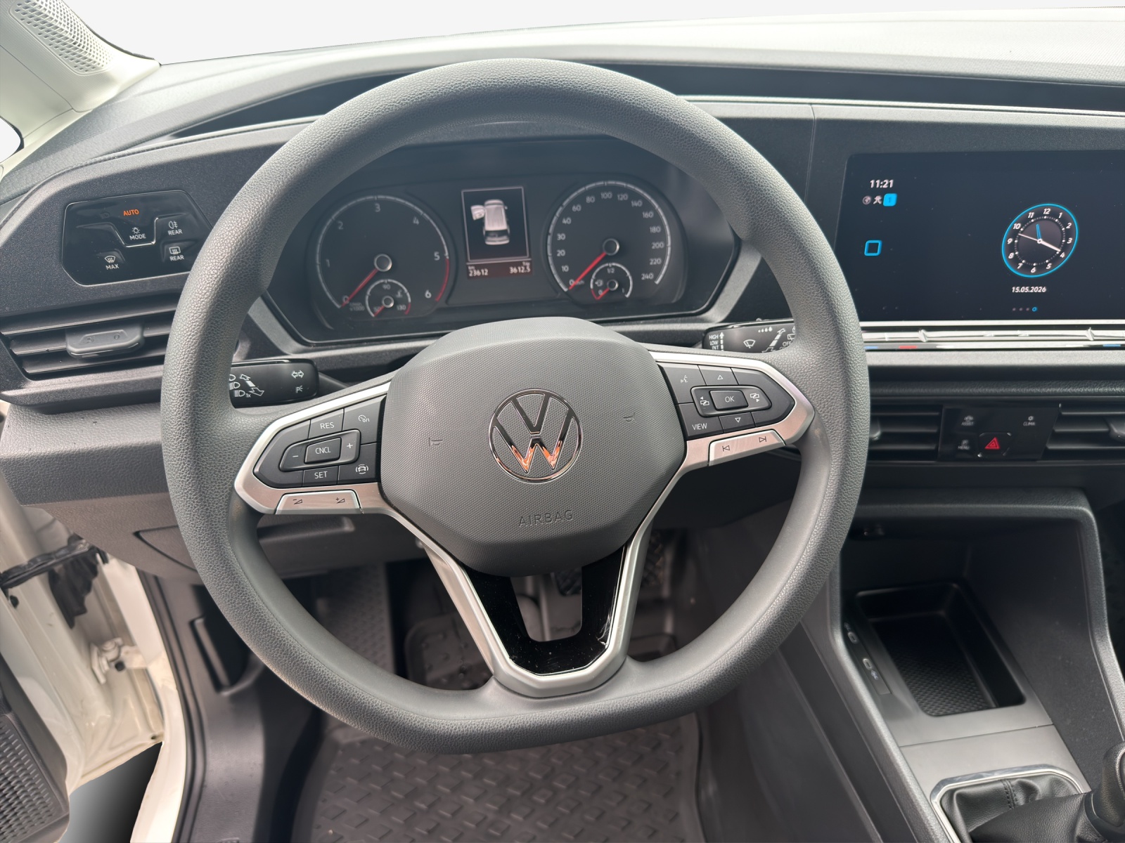 VW Caddy Cargo 2.0TDI 4Motion-image-9